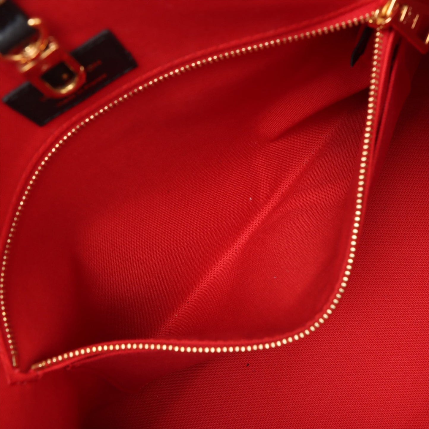 Louis Vuitton Monogram Reverse Giant OnTheGo MM