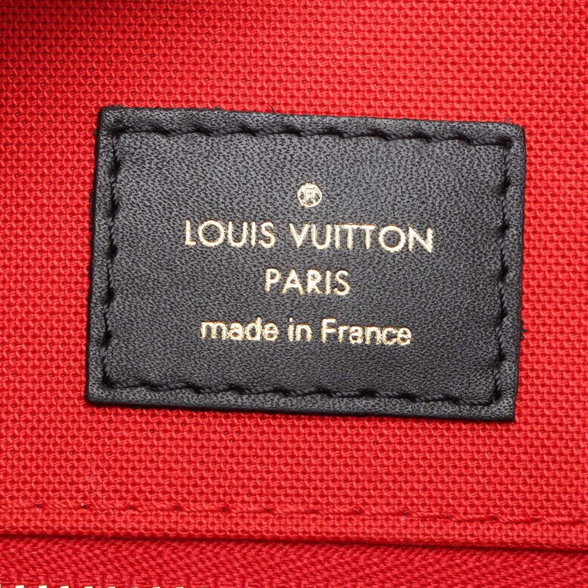 Louis Vuitton Monogram Reverse Giant OnTheGo MM