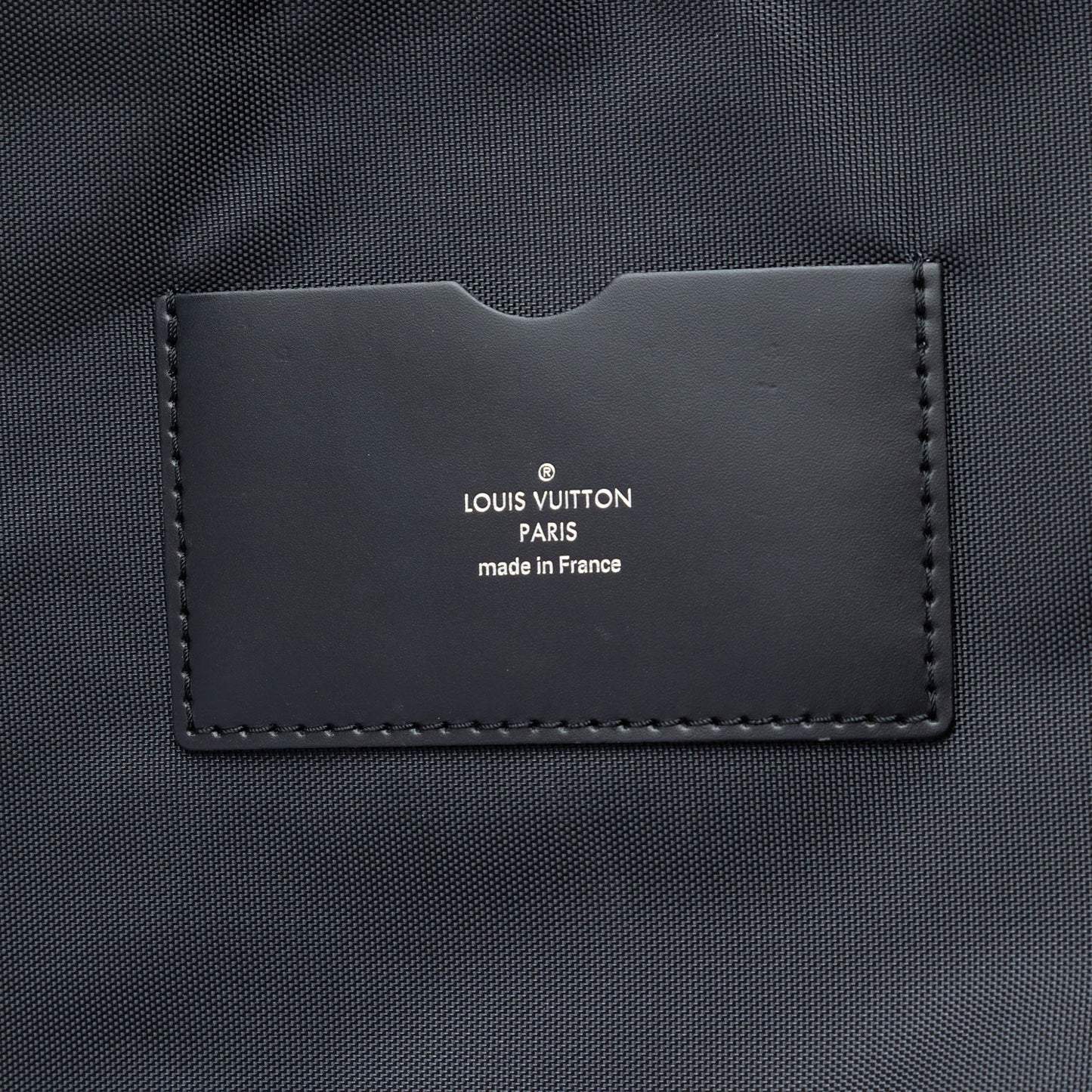 Louis Vuitton Taiga Pegase 45