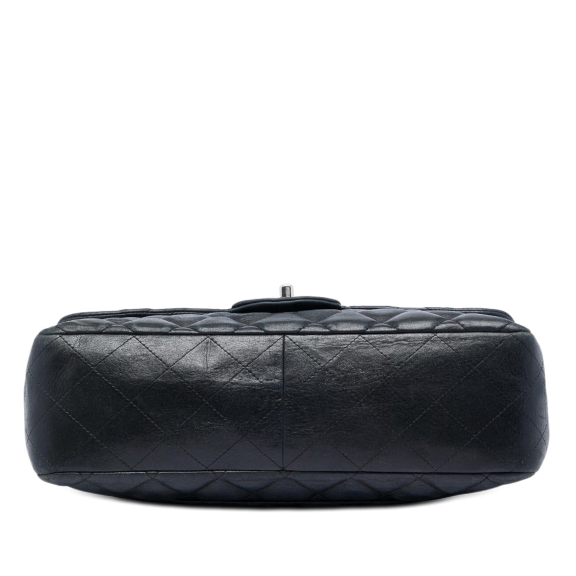 Chanel Jumbo Classic Lambskin Single Flap