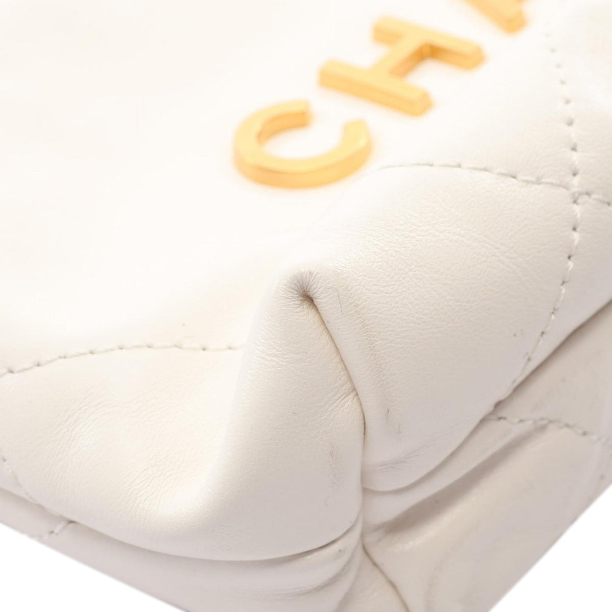 Chanel Mini Shiny Calfskin 22 Handbag — White