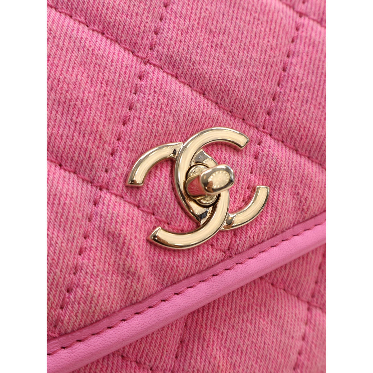 Chanel Small CC Quilted Denim Messenger Flap — Pink