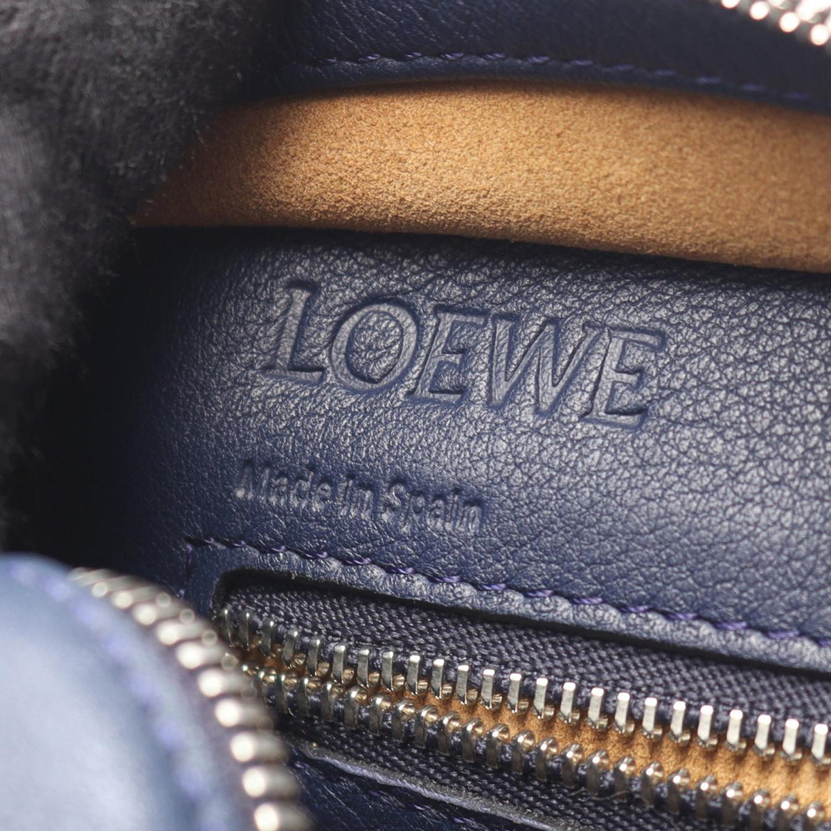 LOEWE Leather Amazona 23 — Blue