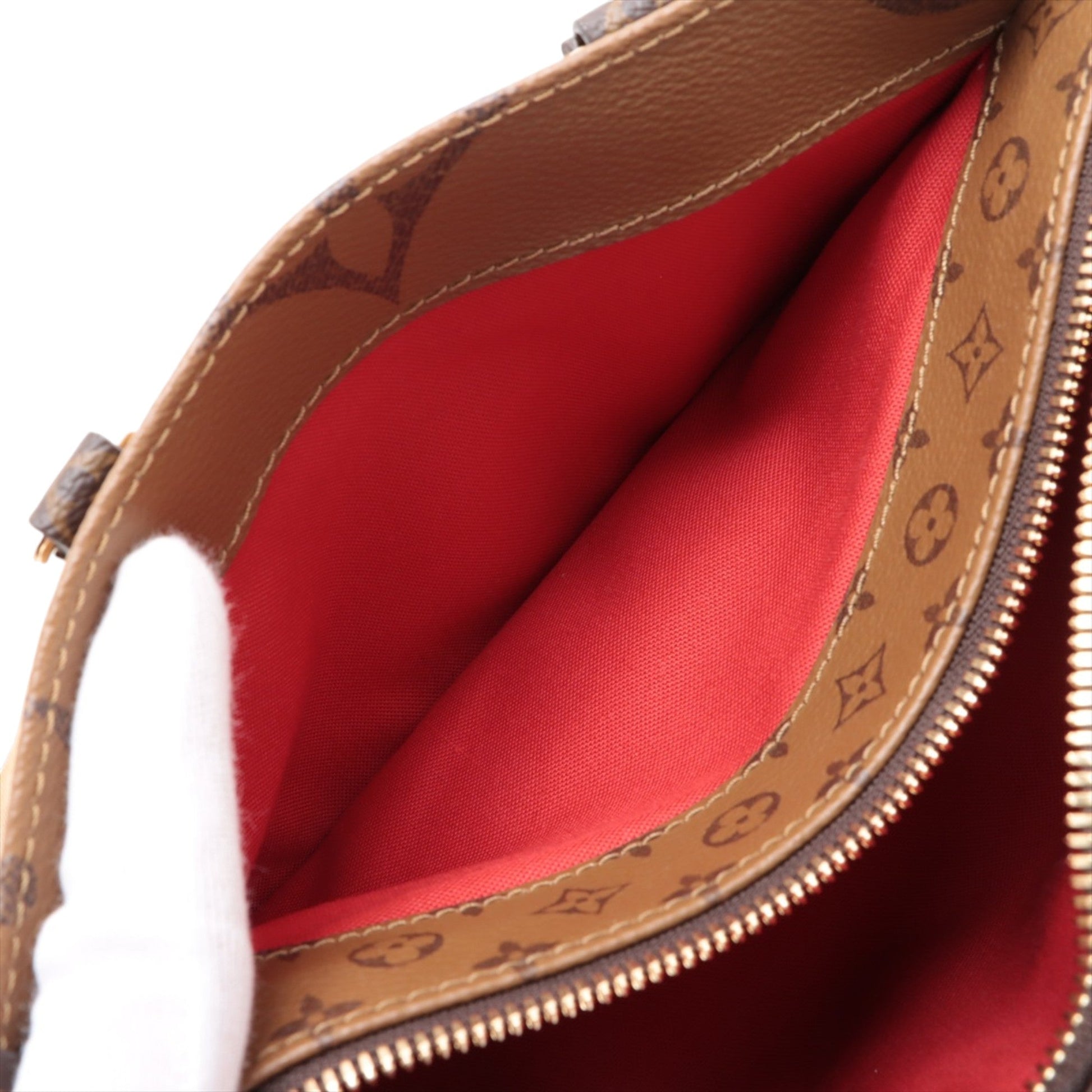Louis Vuitton Monogram Reverse OnTheGo East West