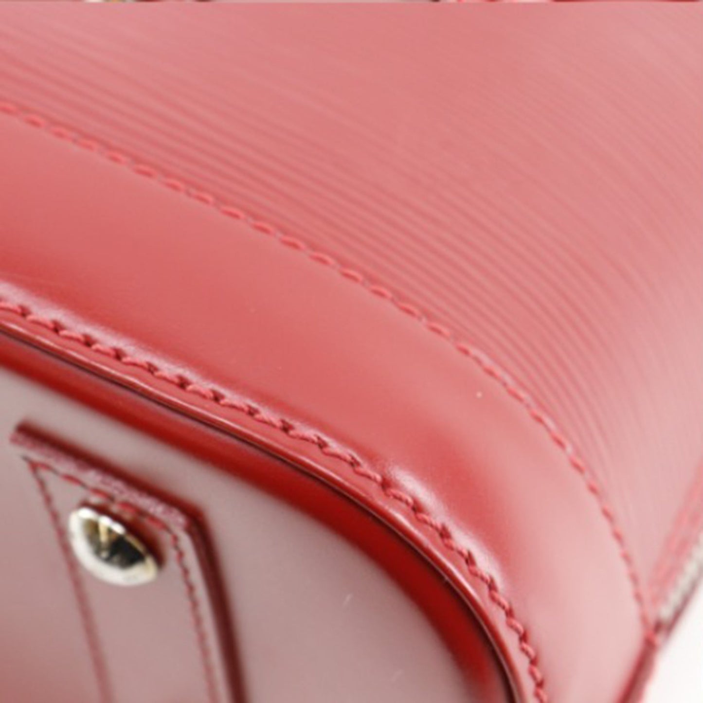 Louis Vuitton Epi Alma BB