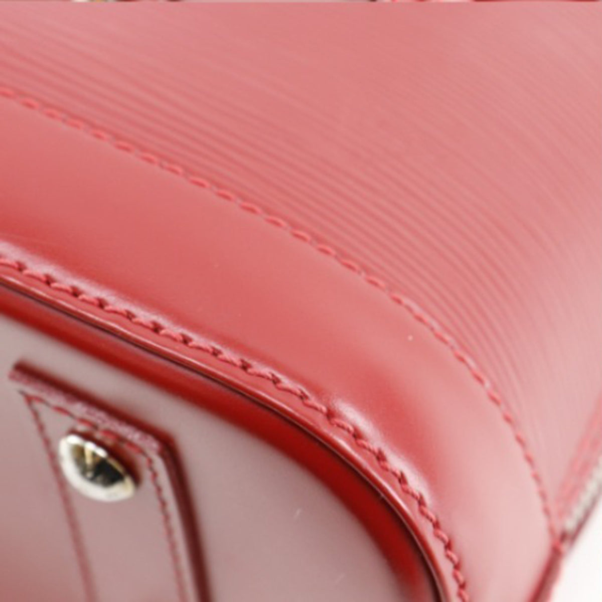 Louis Vuitton Epi Alma BB