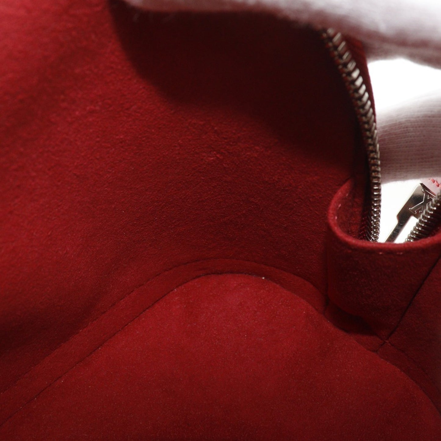 Louis Vuitton Epi Alma BB