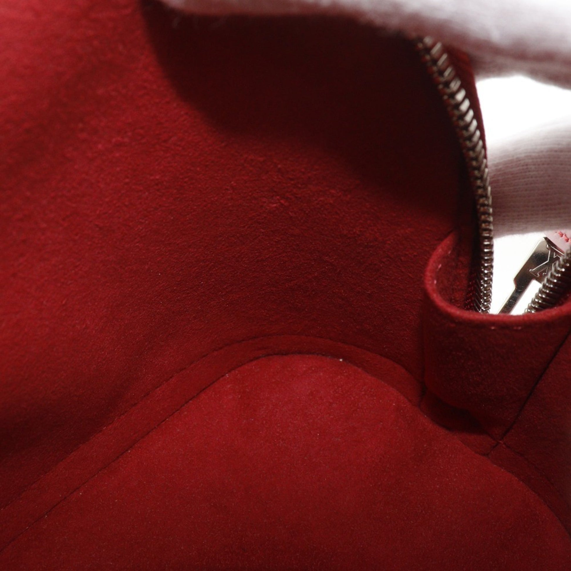 Louis Vuitton Epi Alma BB