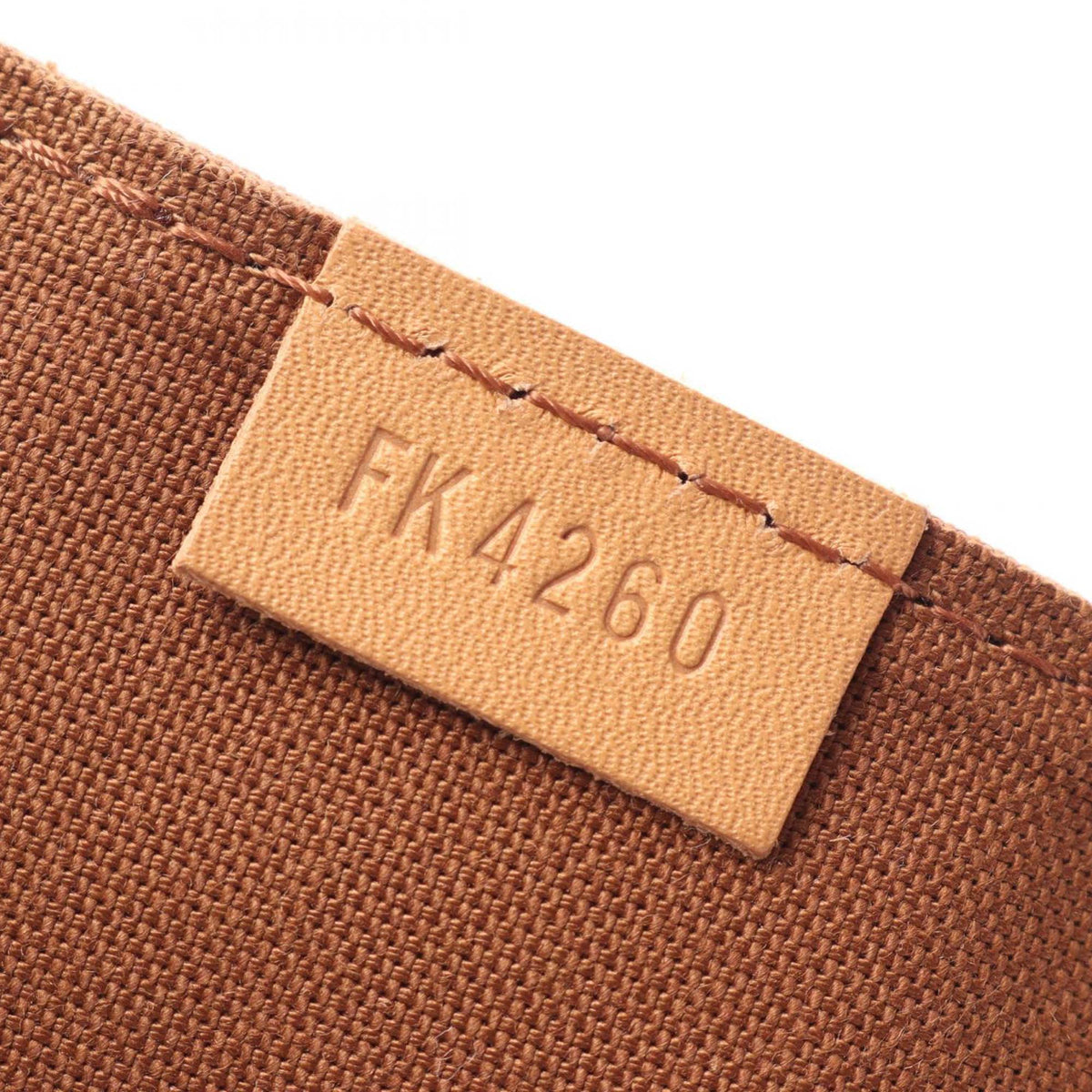 Louis Vuitton Monogram Petit Sac Plat