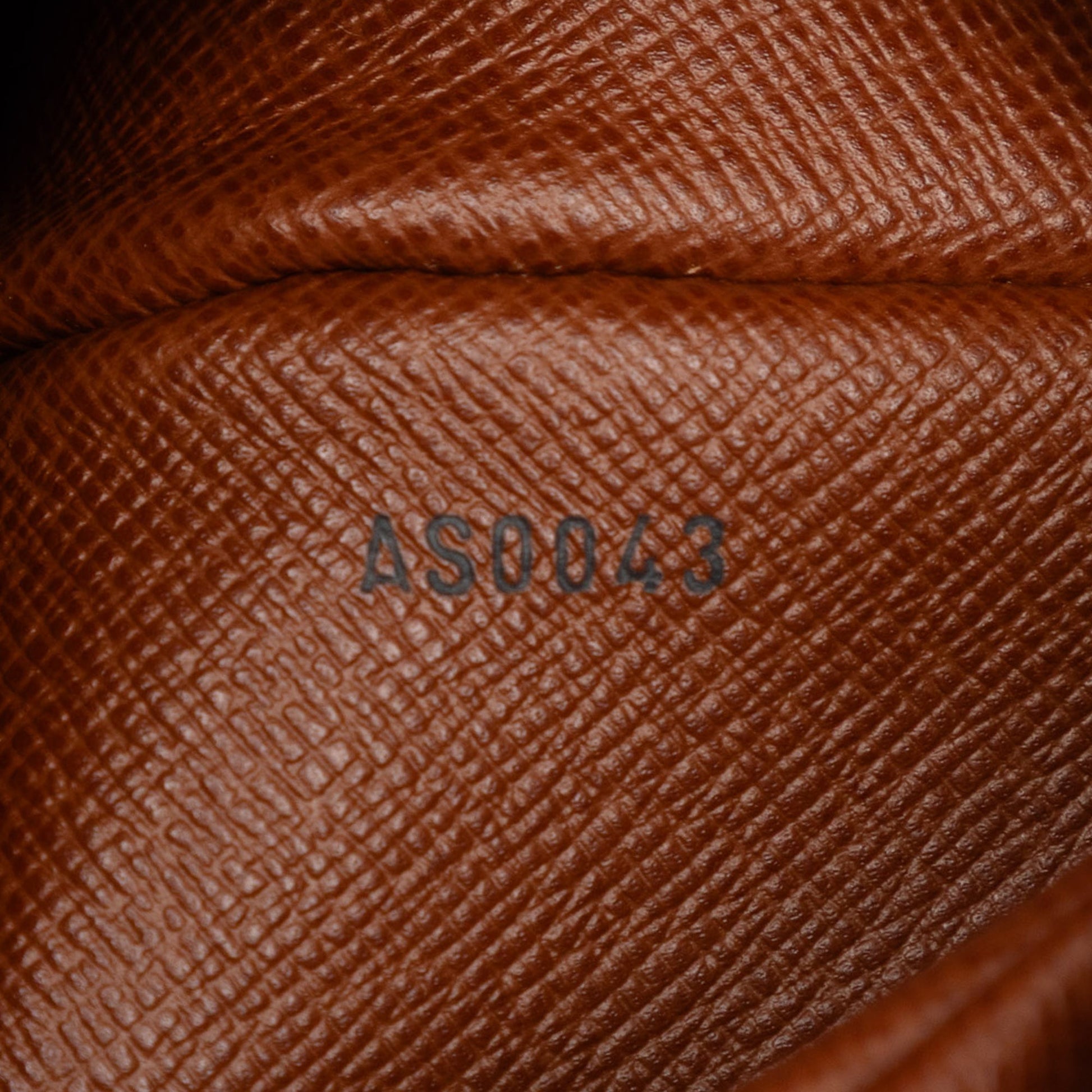 Louis Vuitton Monogram Boulogne 30