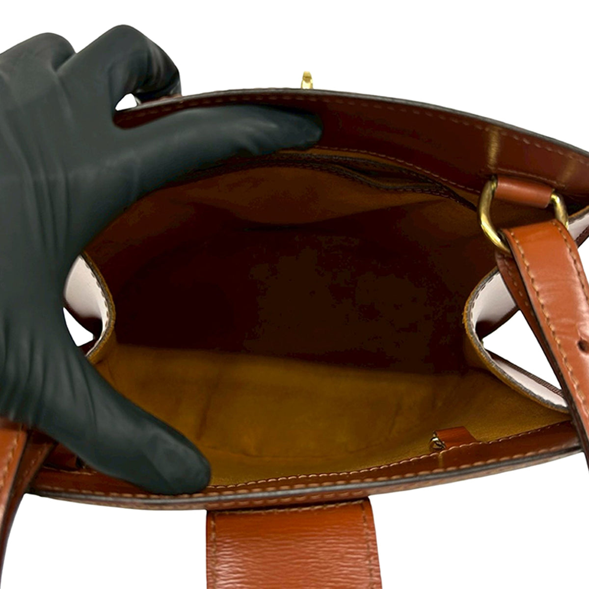 Louis Vuitton Epi Cluny