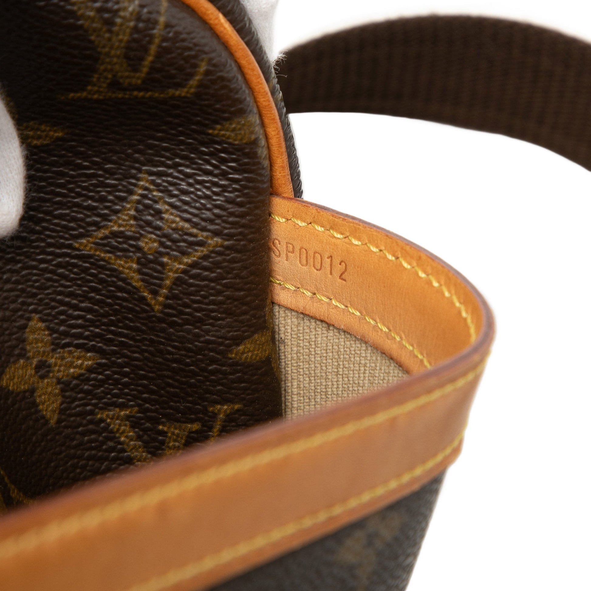 Louis Vuitton Monogram Reporter PM