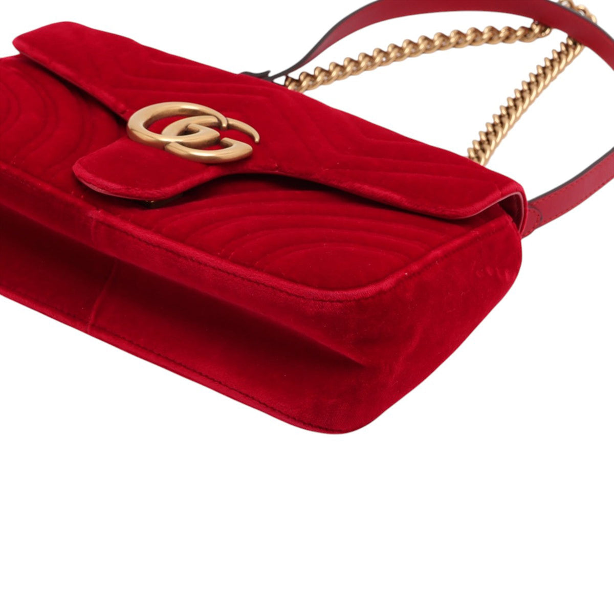 Gucci Medium GG Marmont Matelasse Velvet Shoulder Bag — Red