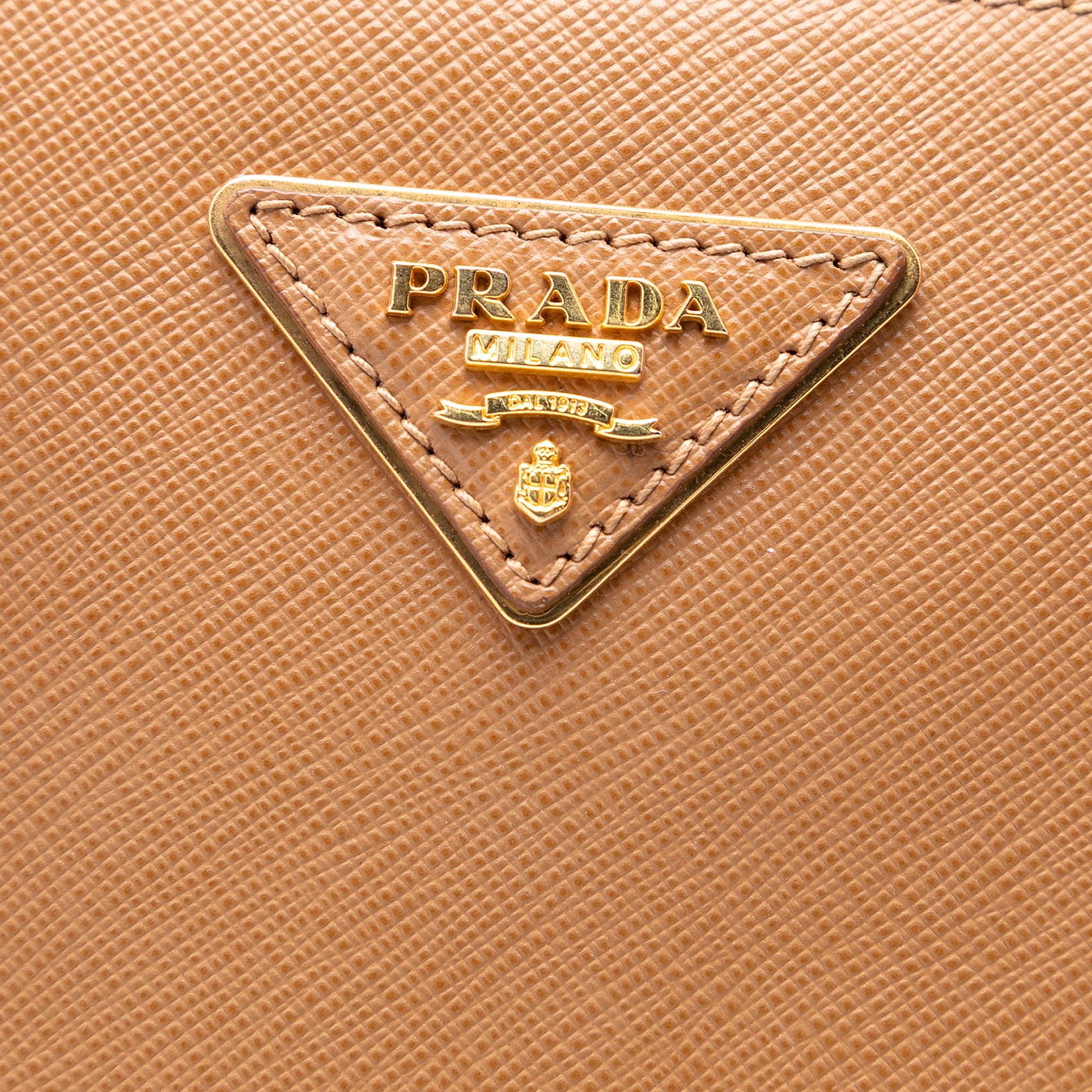 Large Saffiano Lux Galleria Double Zip Tote