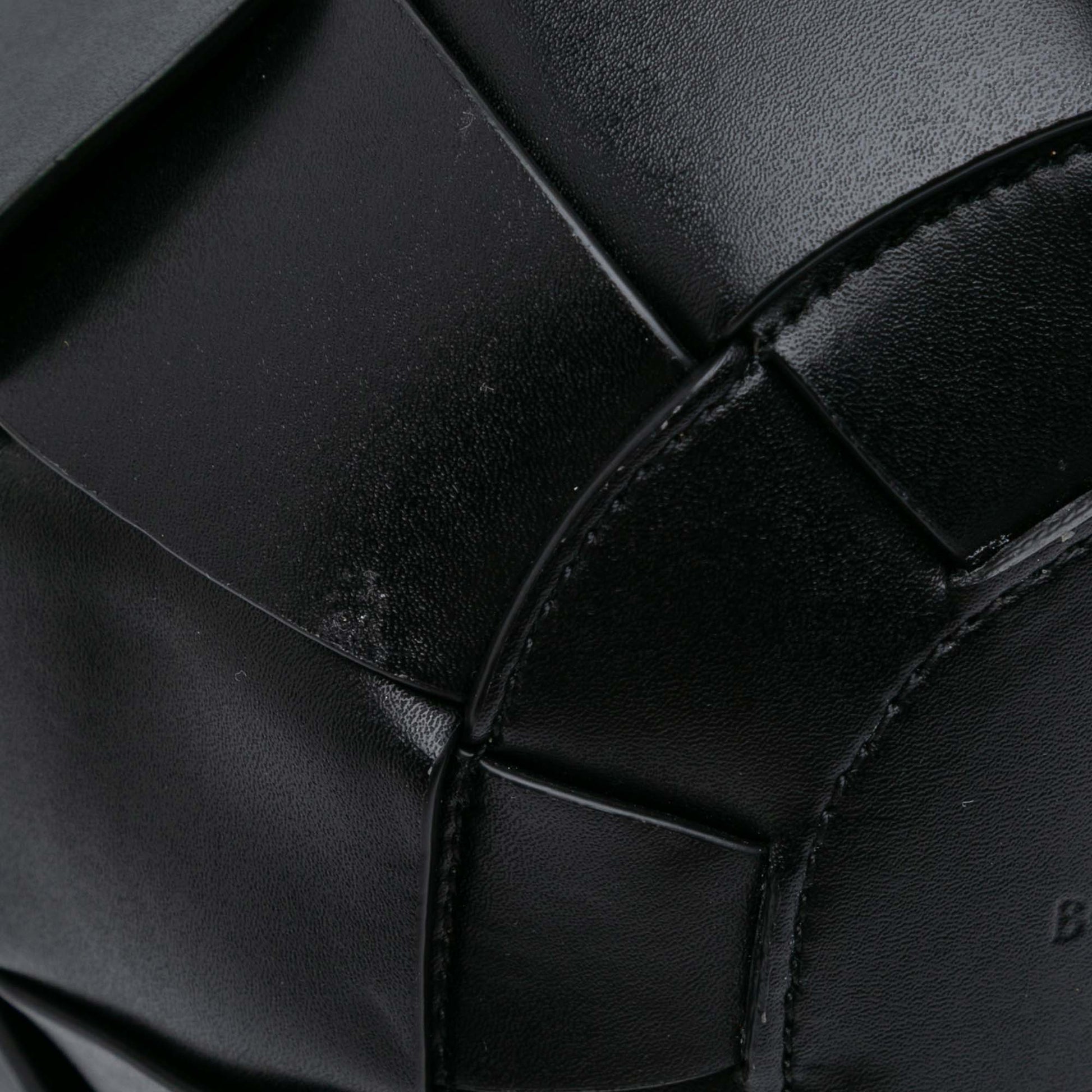 Bottega Veneta Nappa Intrecciato Casette Lantern Bucket