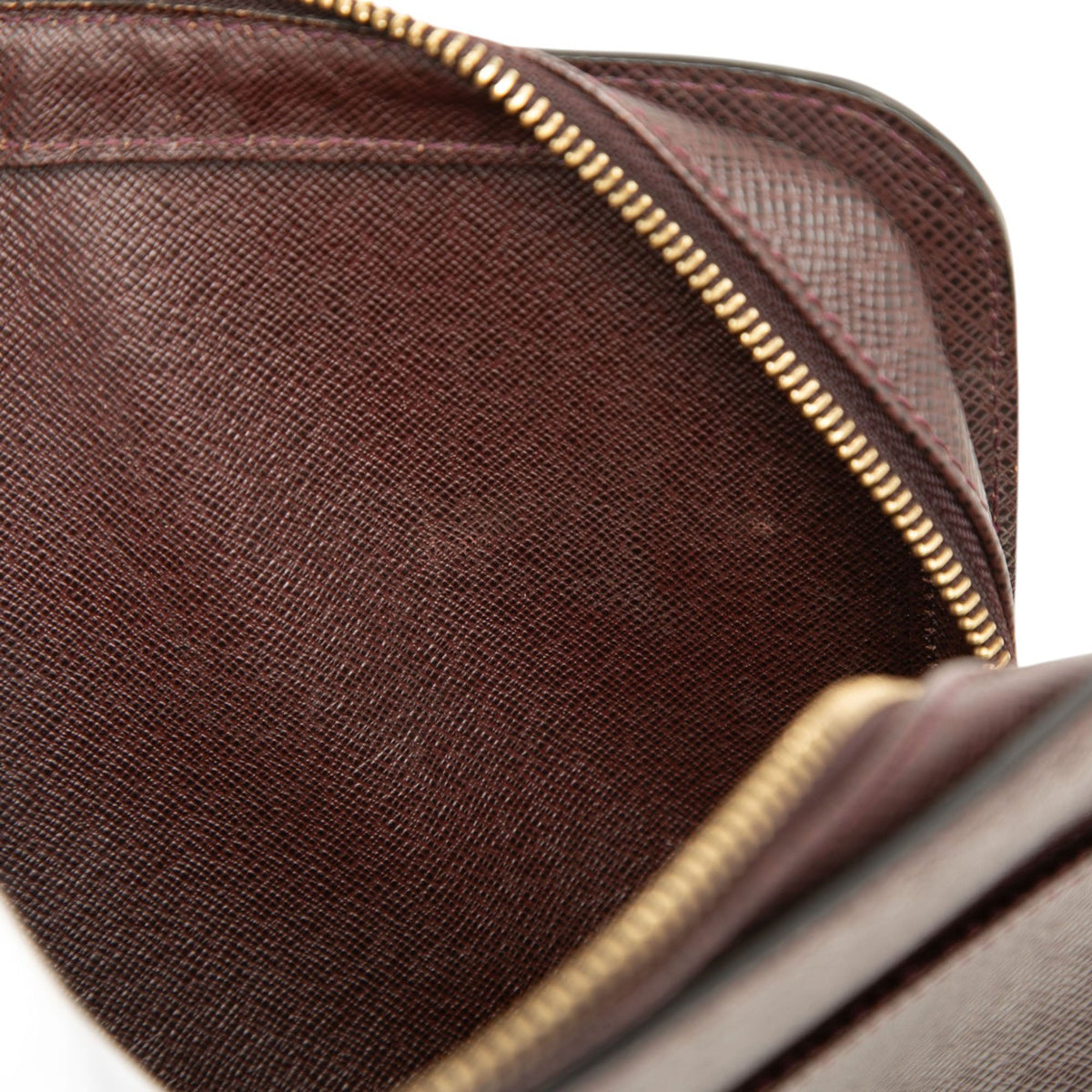 Louis Vuitton Taiga Baikal
