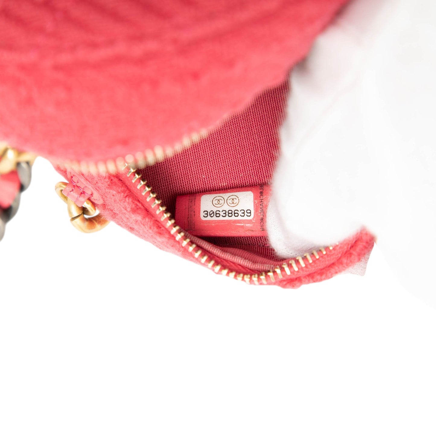 Tweed 19 Round Clutch with Chain