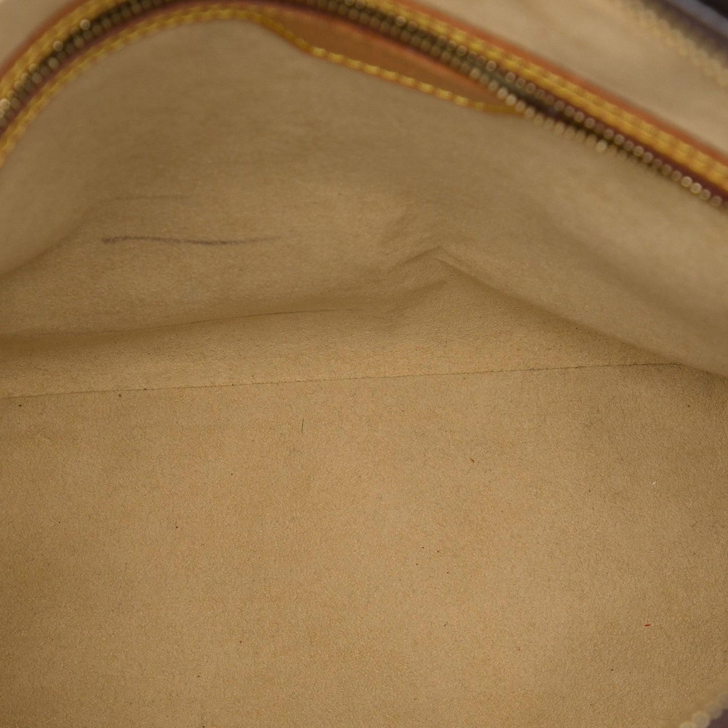 Louis Vuitton Monogram Looping GM