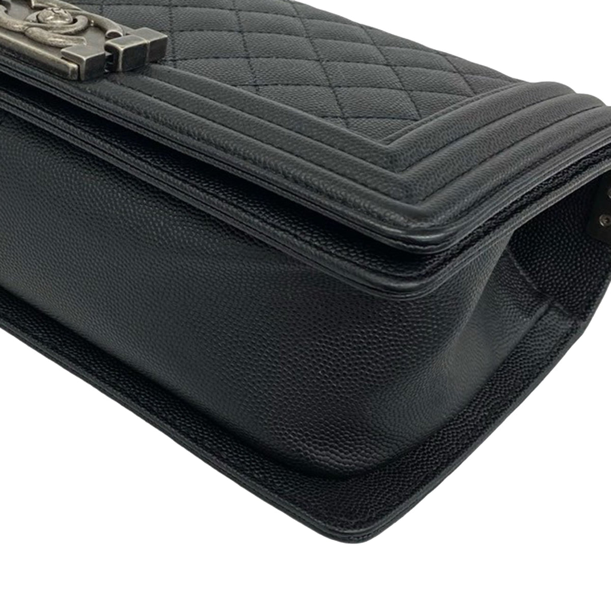 Chanel Old Medium Quilted Caviar Boy Flap
