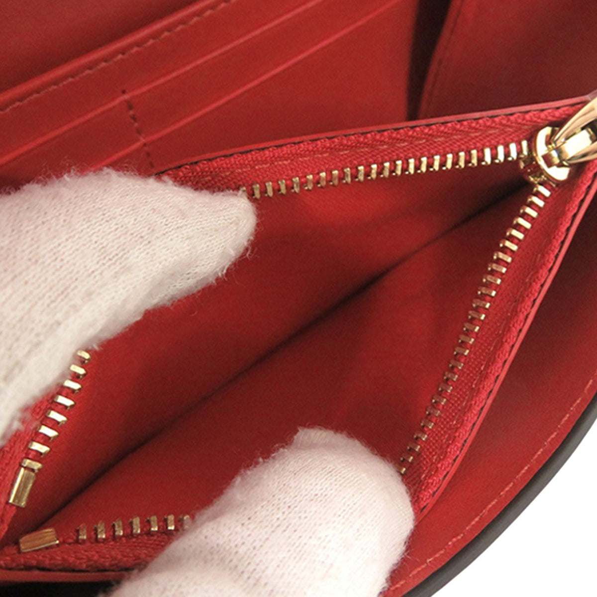 Christian Louboutin Grained Calfskin By My Side Wallet on Chain