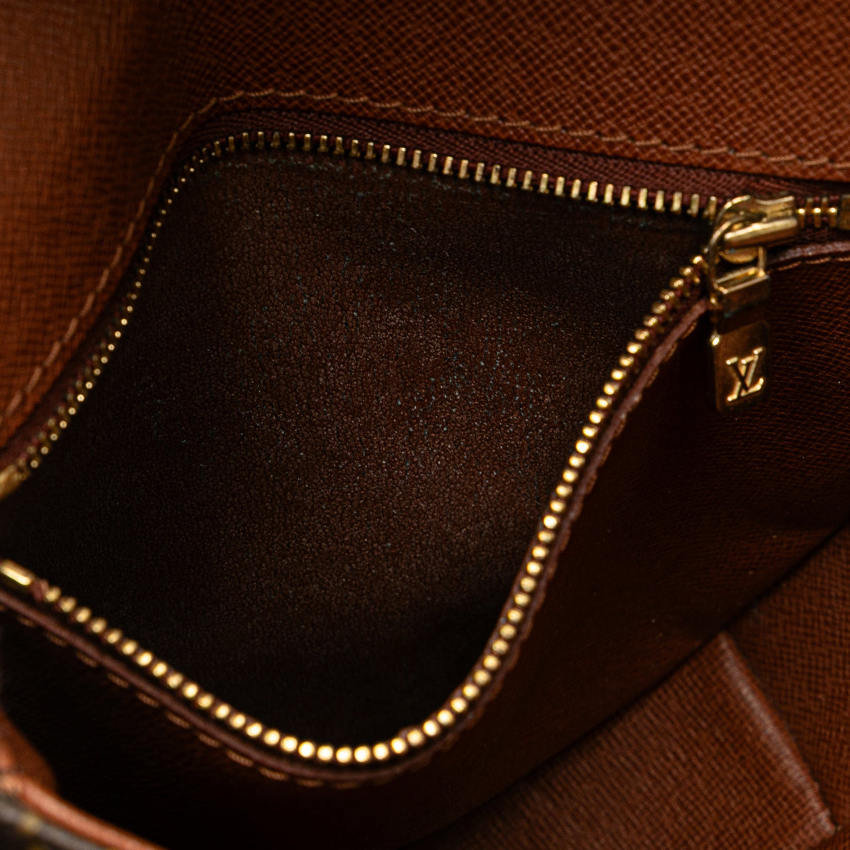 Louis Vuitton Monogram Chantilly PM