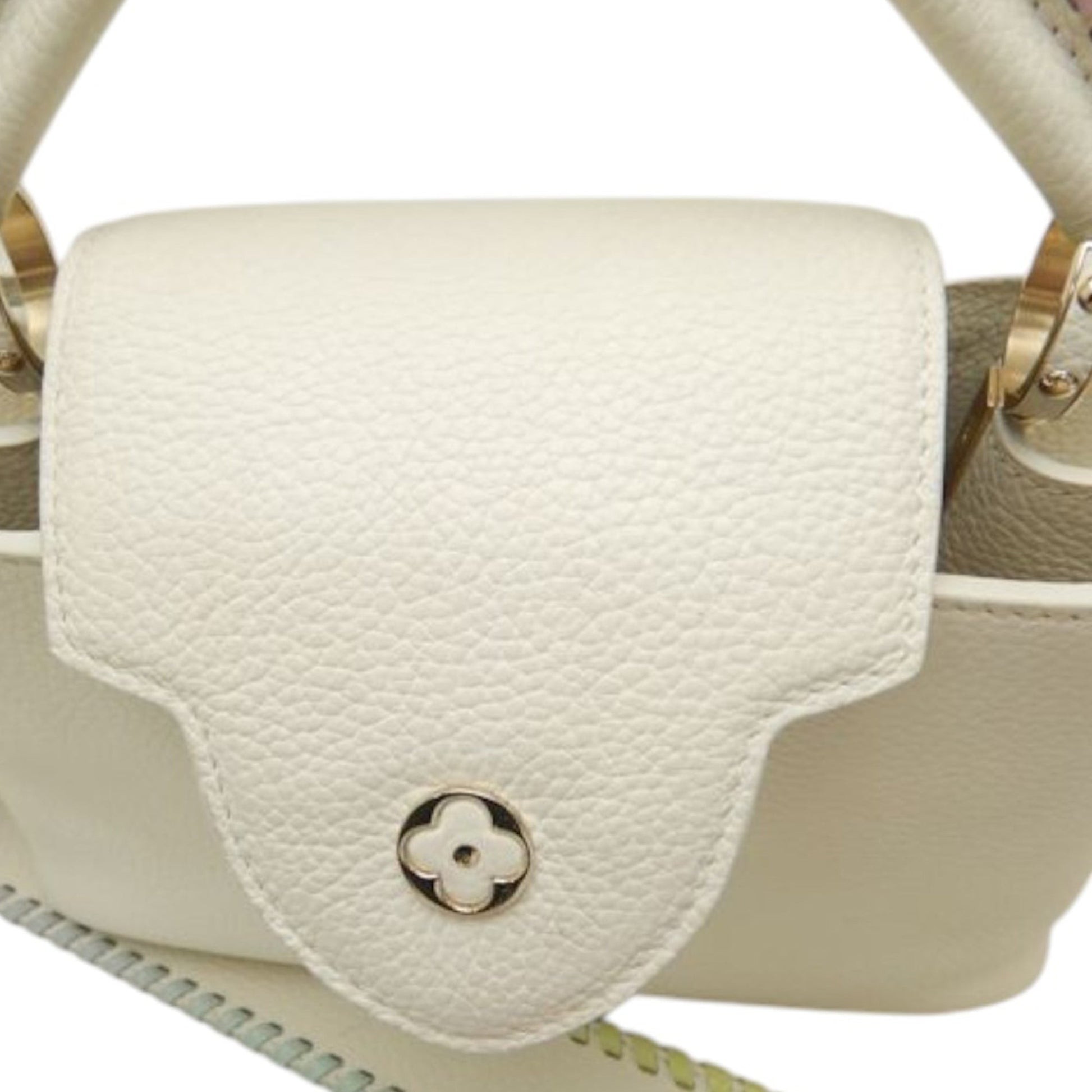 Louis Vuitton Taurillon Capucines BB