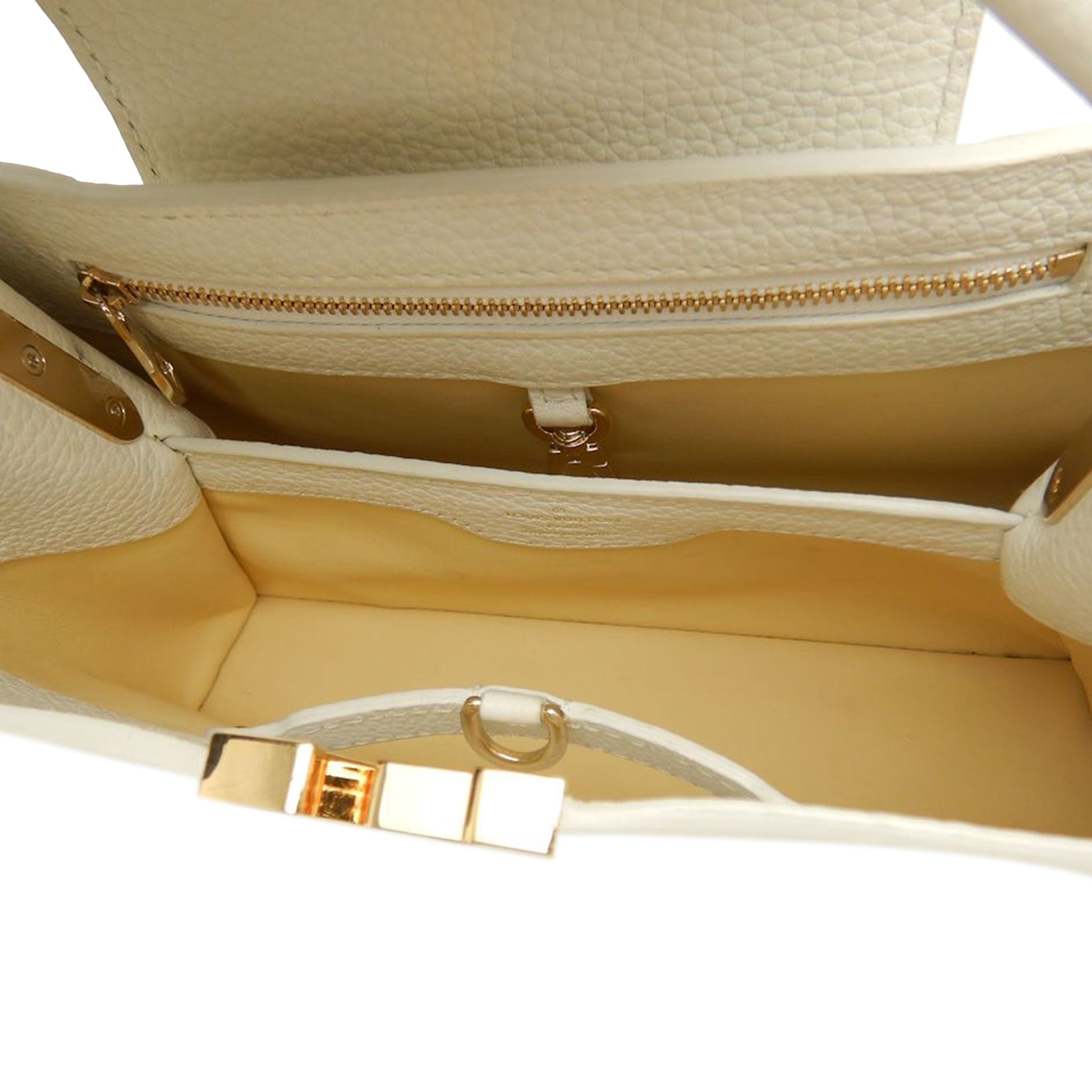 Louis Vuitton Taurillon Capucines BB