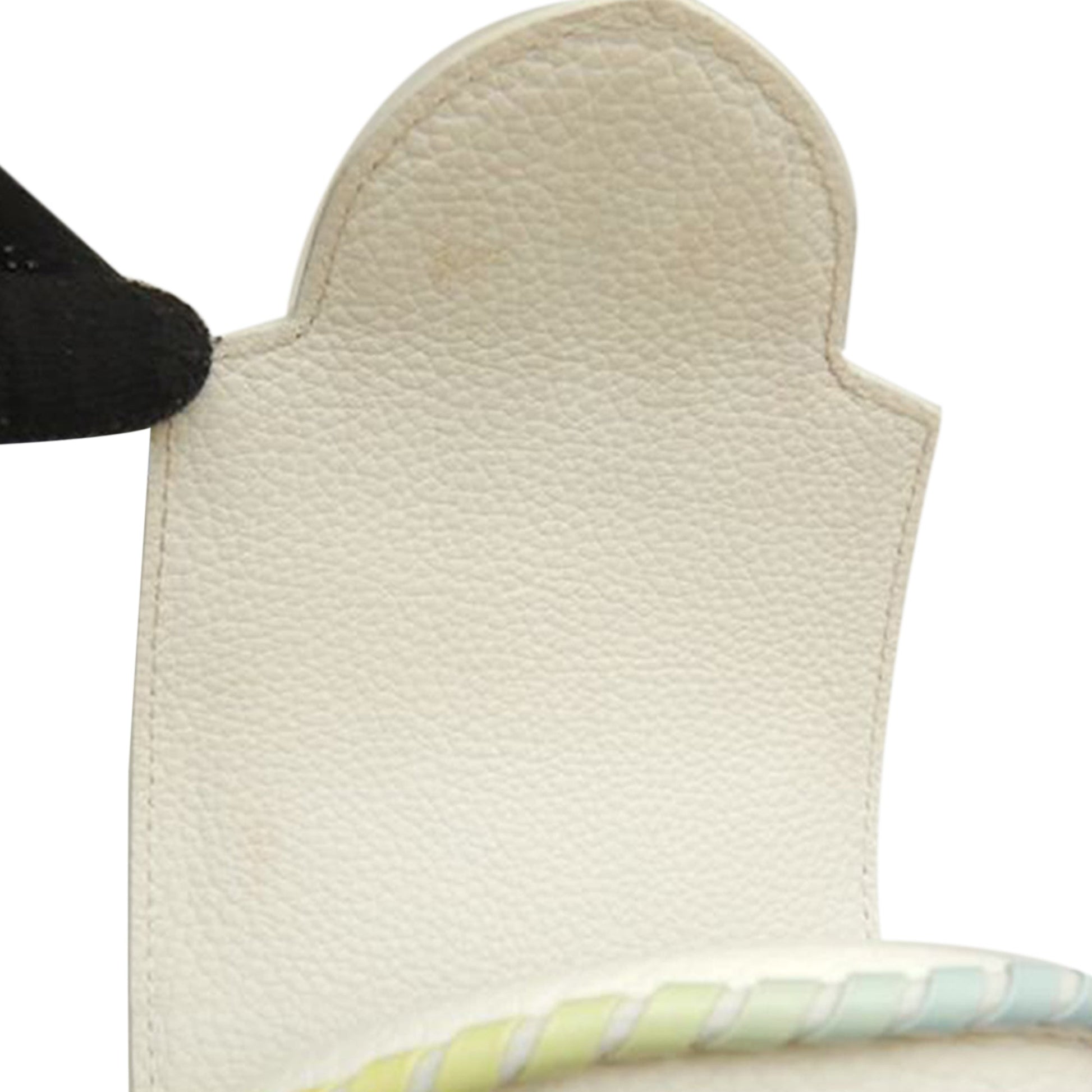 Louis Vuitton Taurillon Capucines BB