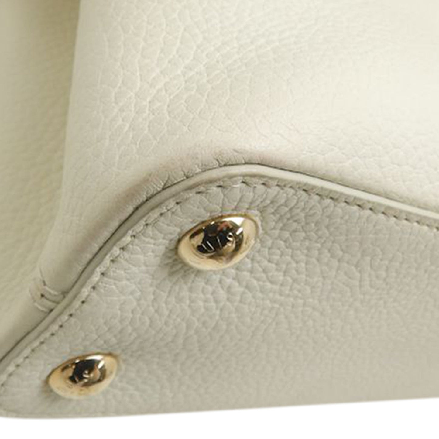 Louis Vuitton Taurillon Capucines BB