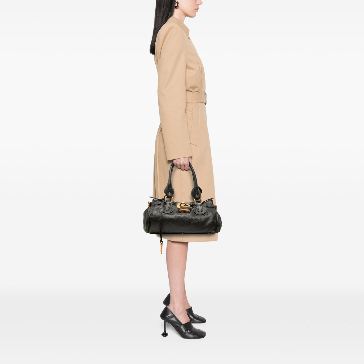 Chloé Medium Leather Paddington Handbag — Black