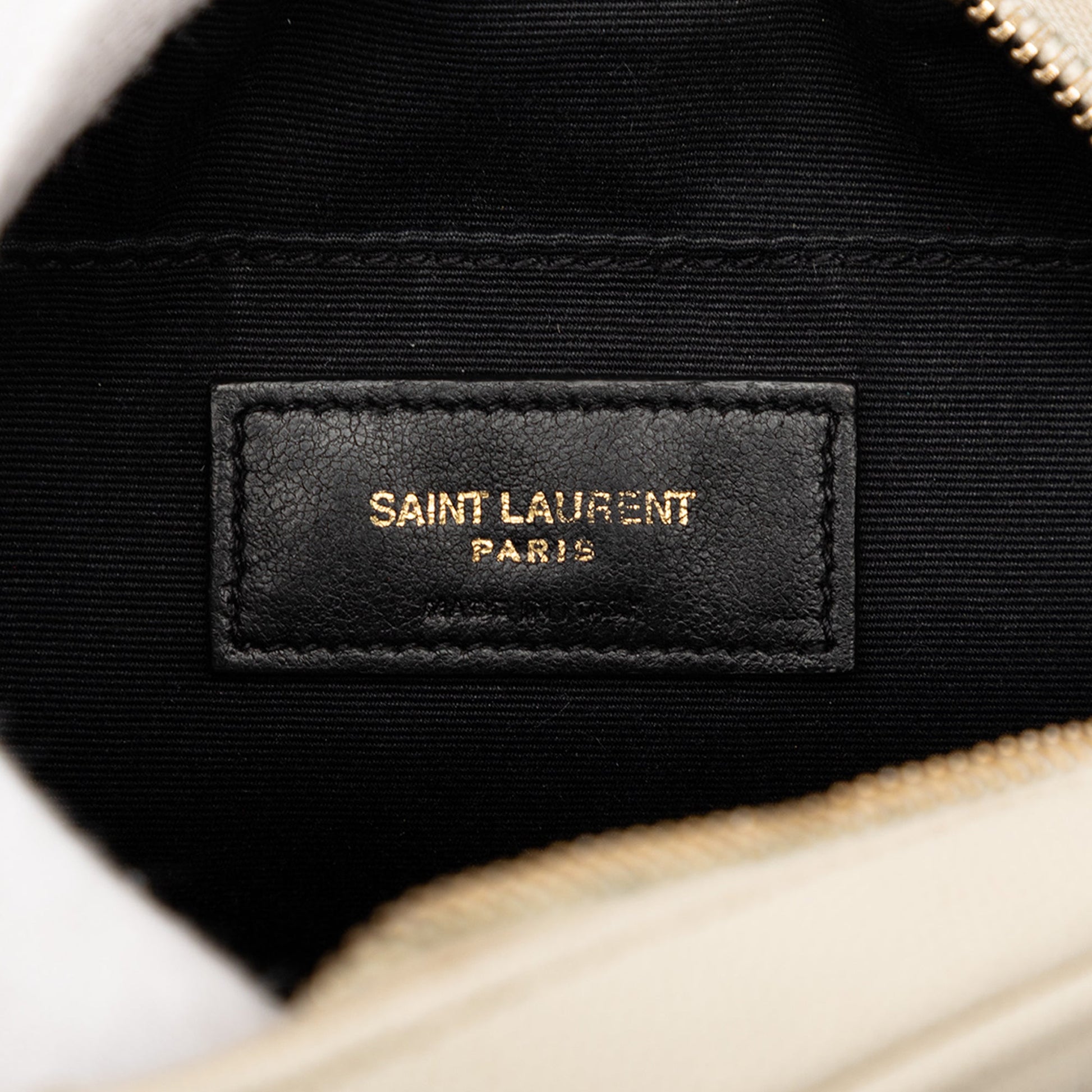 Saint Laurent Grain De Poudre Chevron Round Vinyle Camera Bag