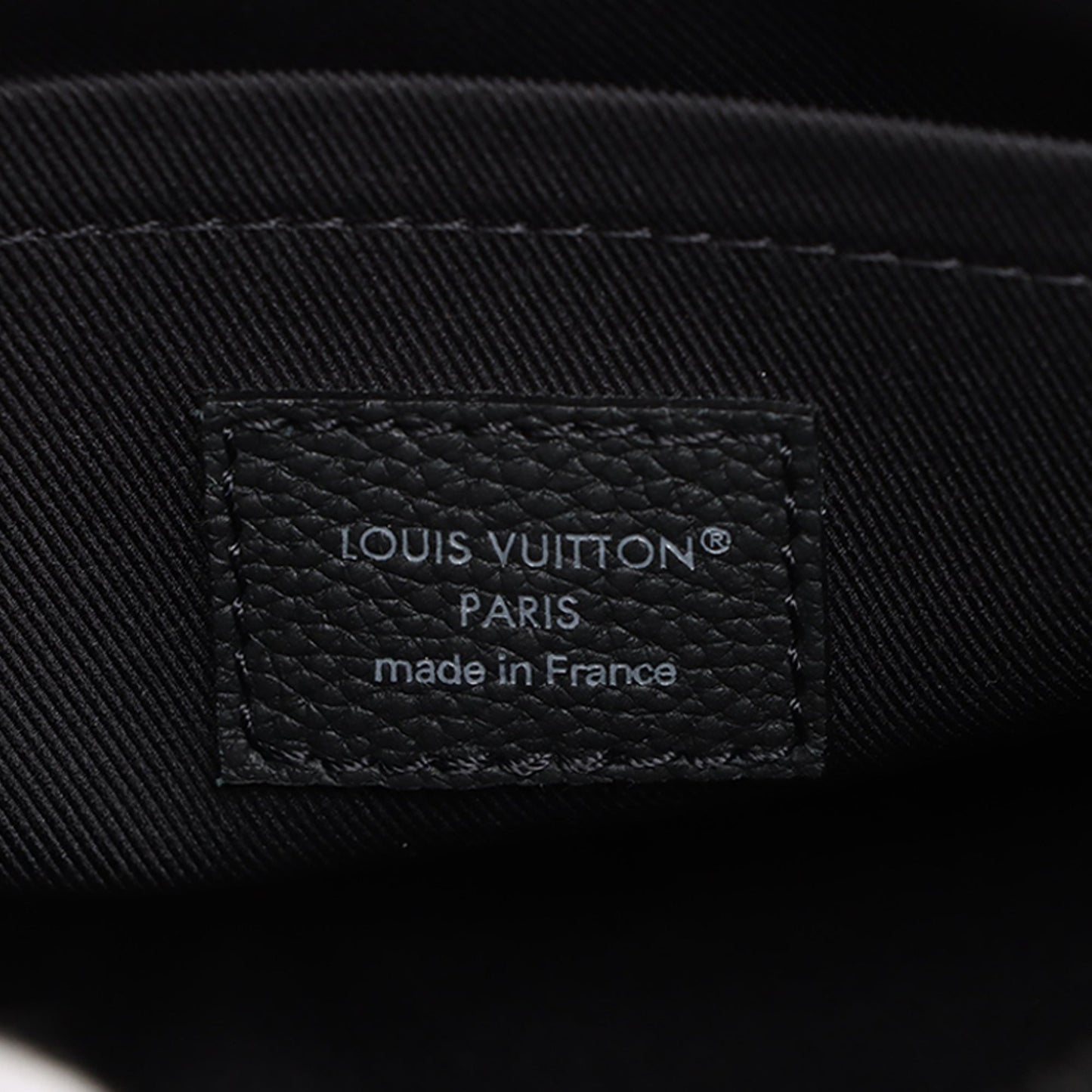 Louis Vuitton Damoflage Keepall Bandouliere 25