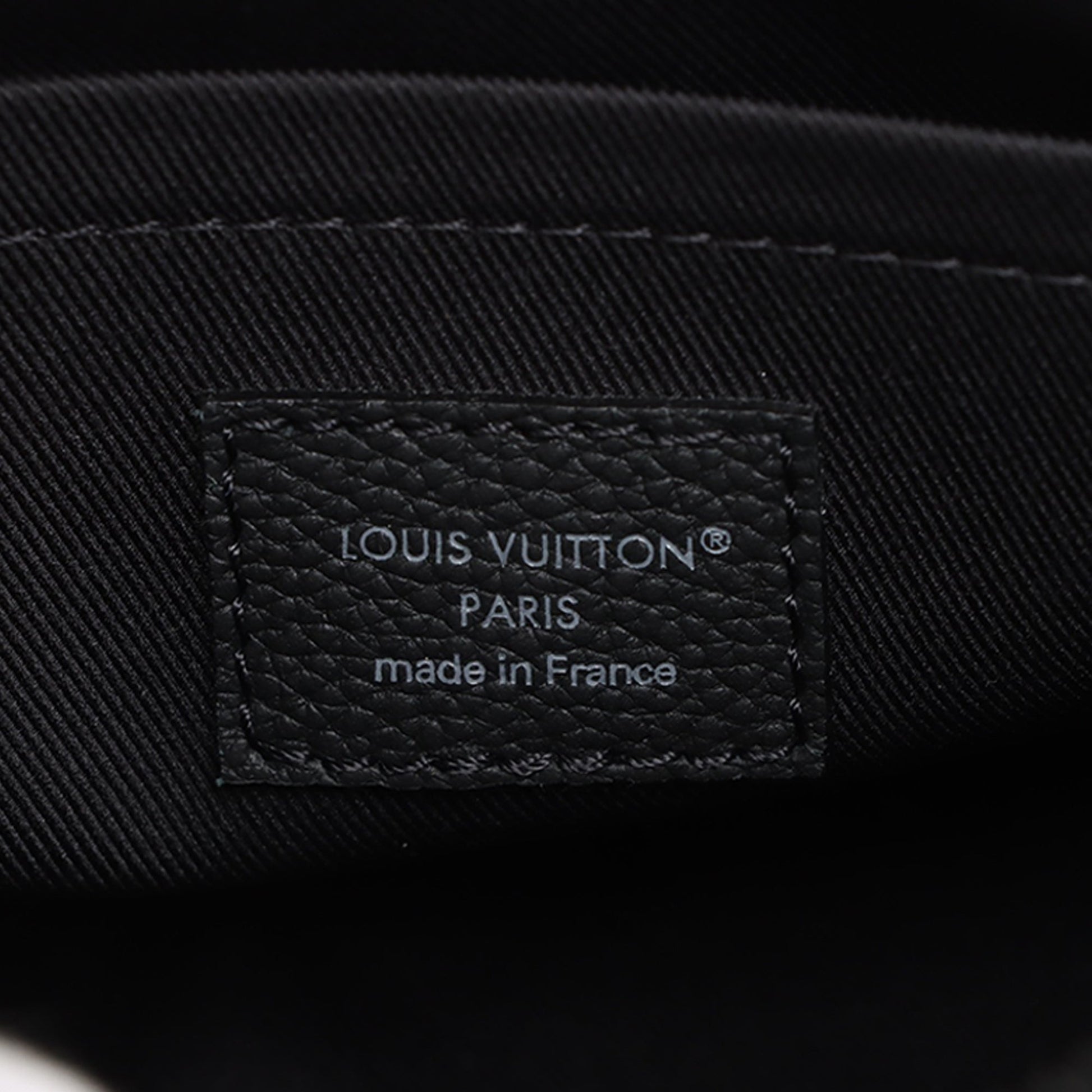 Louis Vuitton Damoflage Keepall Bandouliere 25