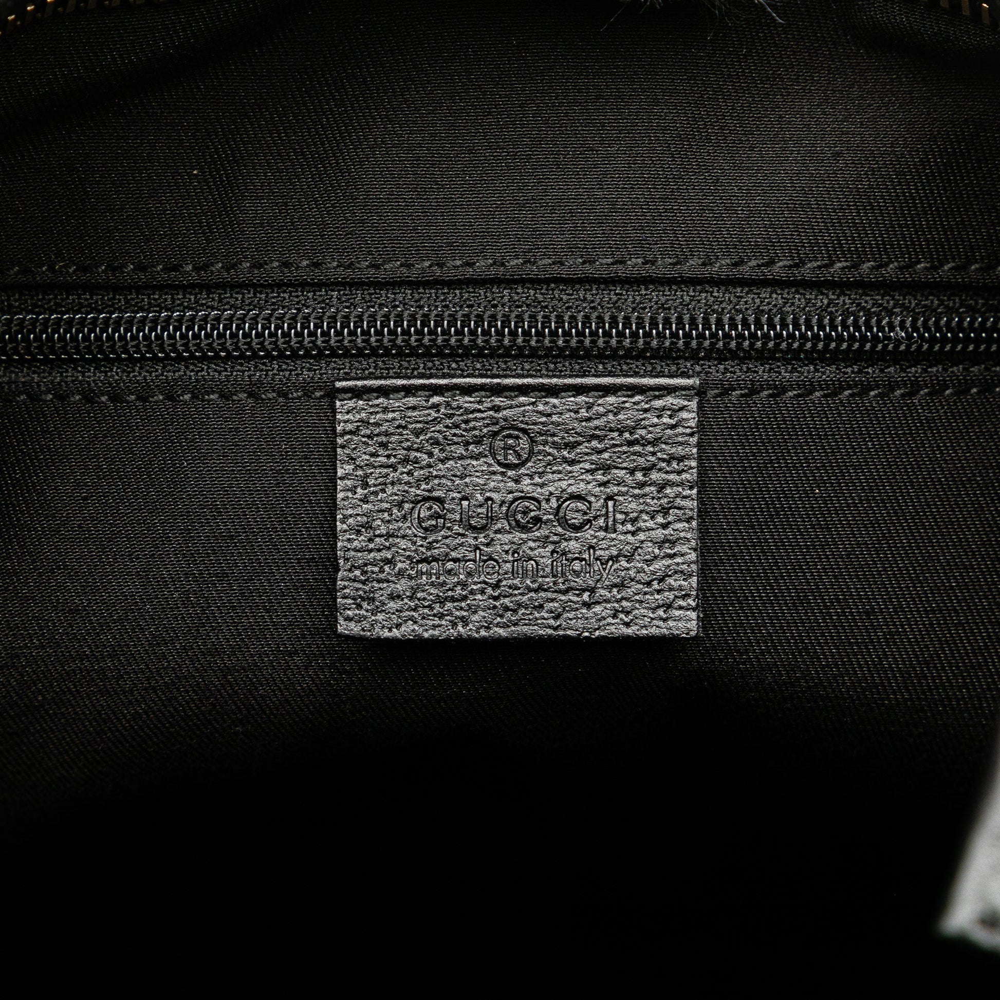 Gucci GG Canvas Abbey D Ring Crossbody