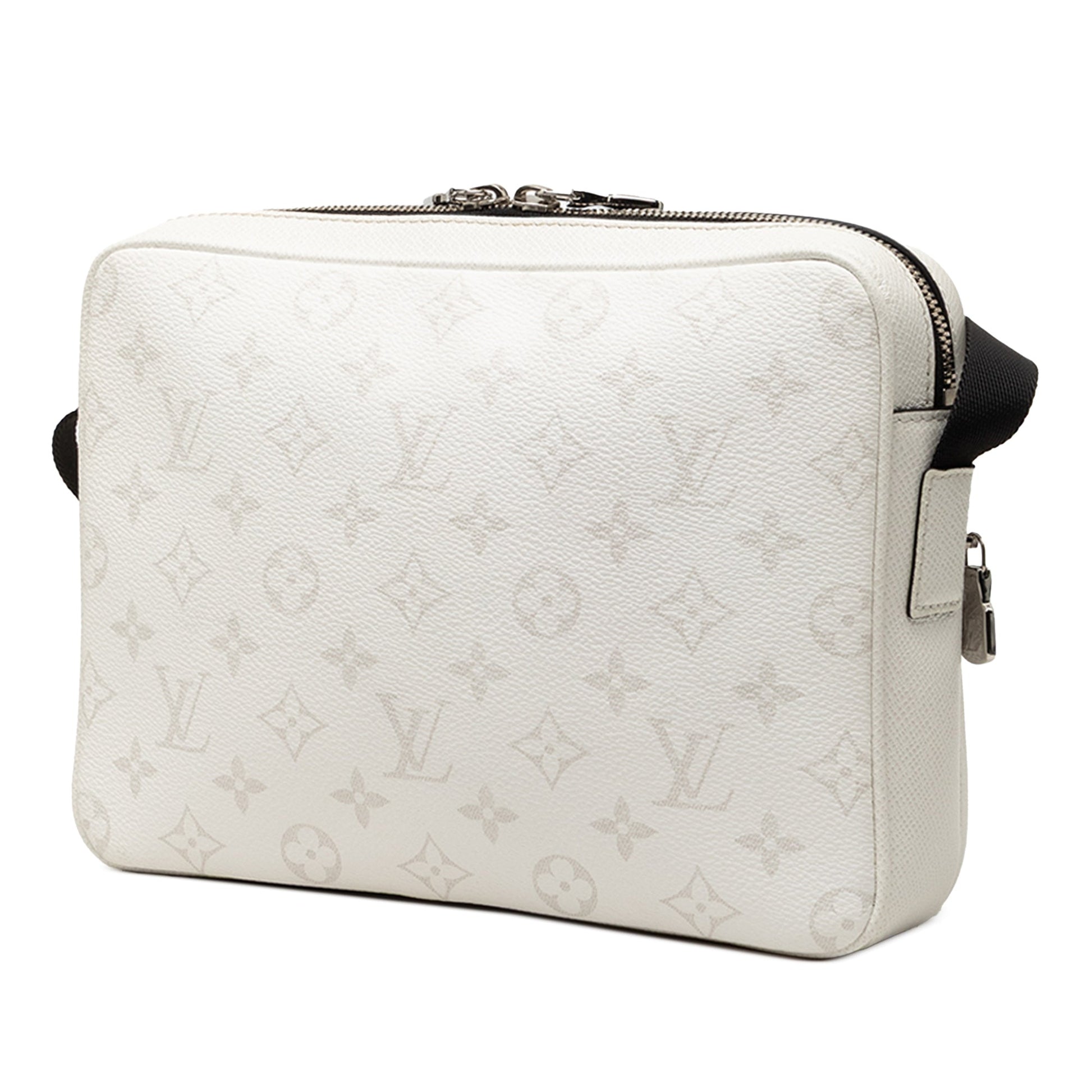 Louis Vuitton Monogram Taigarama Outdoor Messenger