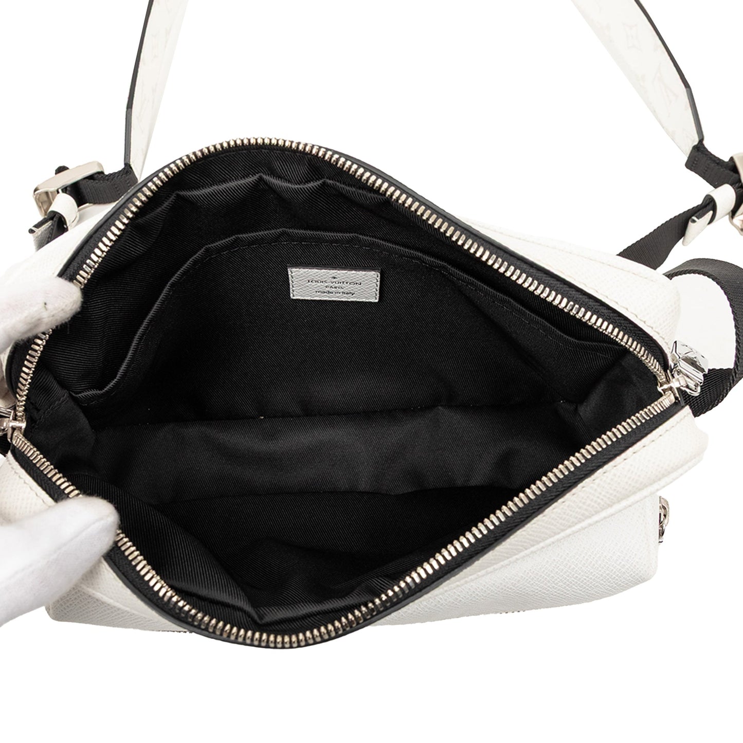 Louis Vuitton Monogram Taigarama Outdoor Messenger
