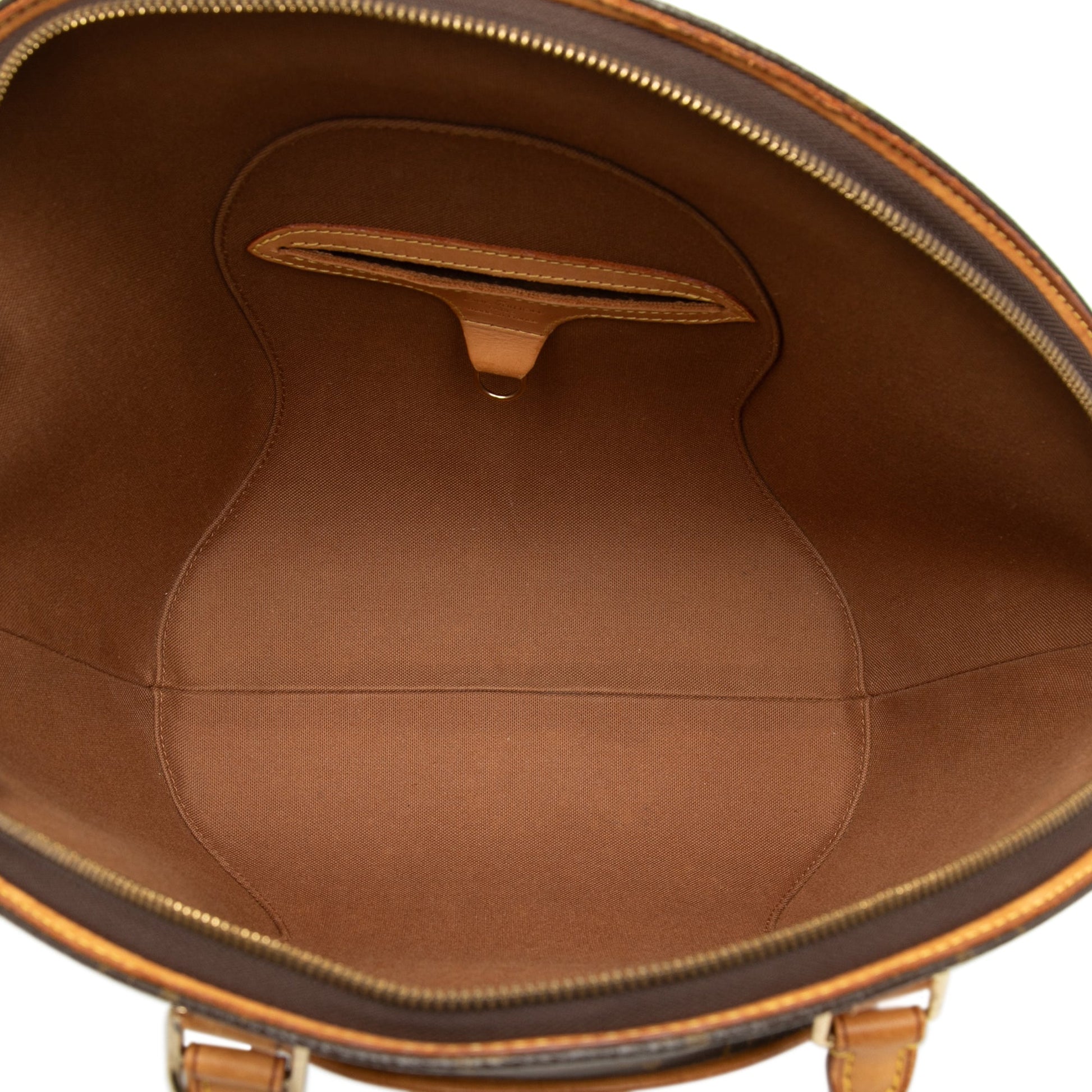 Louis Vuitton Monogram Ellipse MM