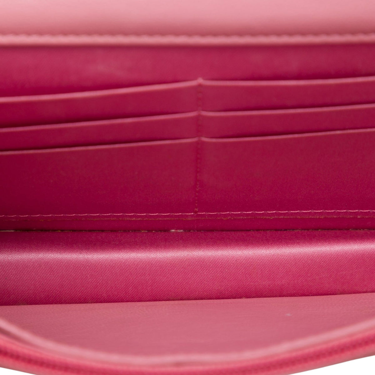 Chanel CC Embossed Lambskin Camellia Wallet On Chain