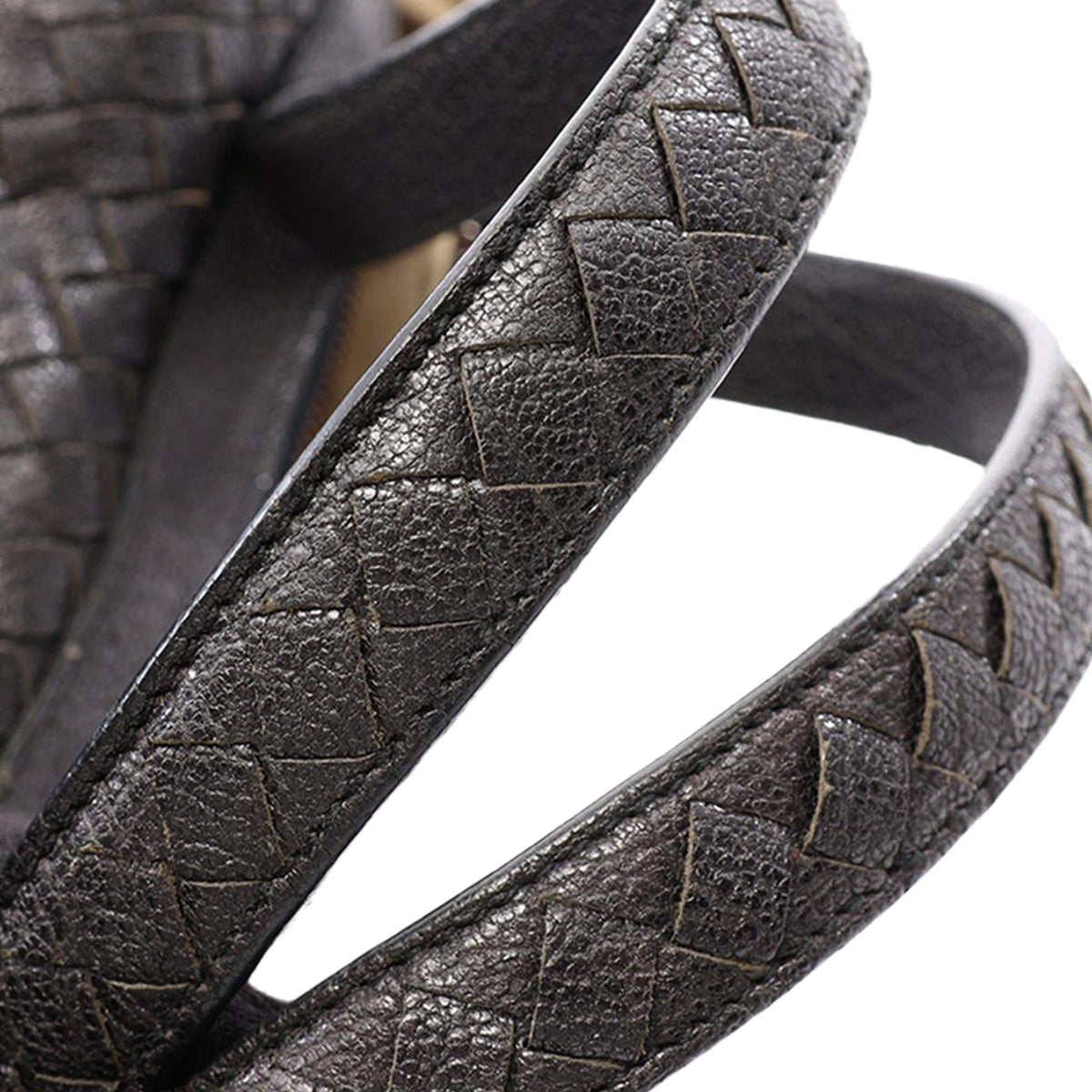 Bottega Veneta Leather Intrecciato Handbag — Black