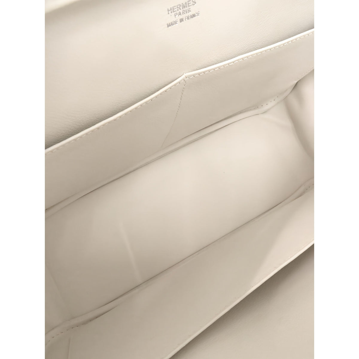 Hermès Courchevel and Toile Plume 32 — White