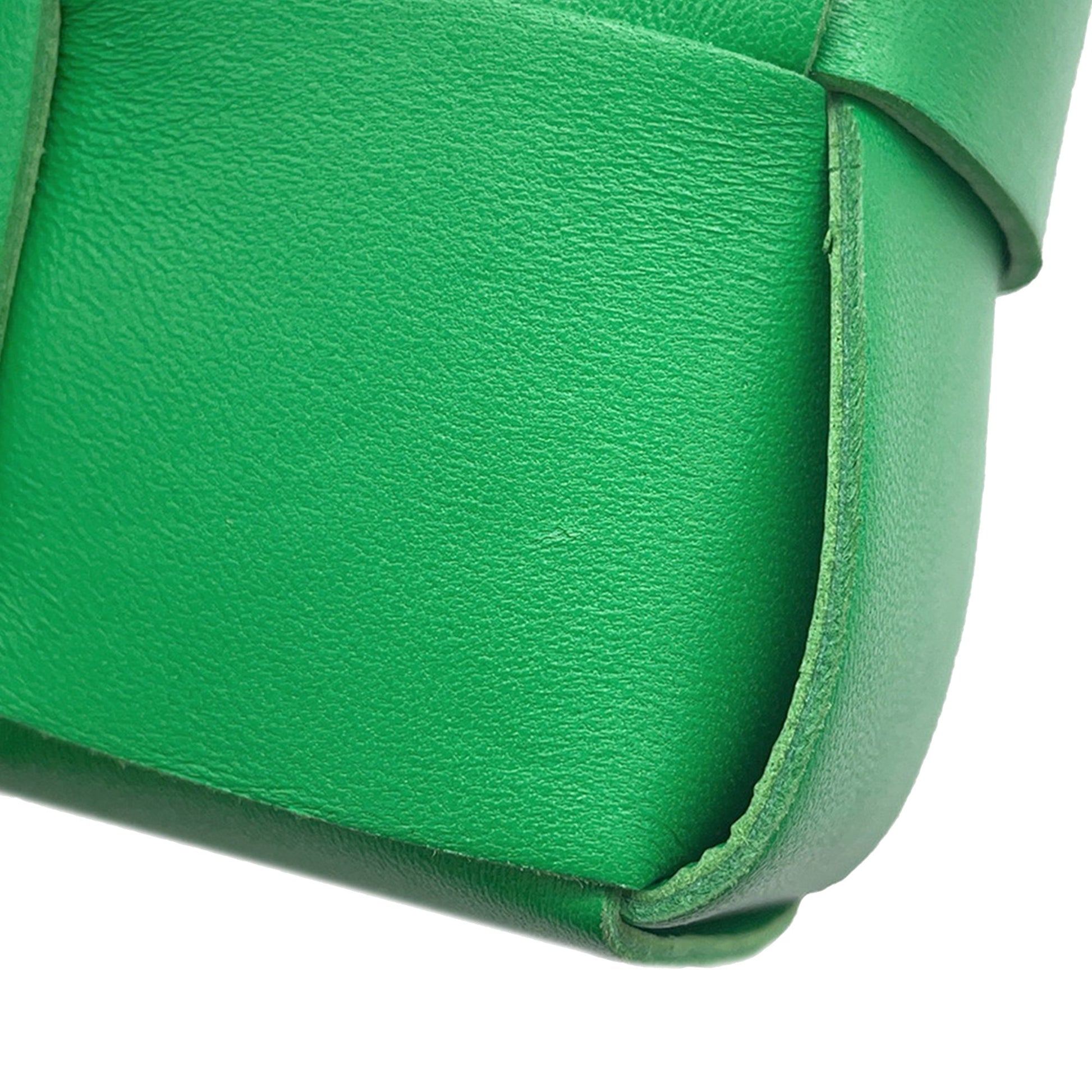 Bottega Veneta Nappa Maxi Intrecciato Cassette Phone Holder