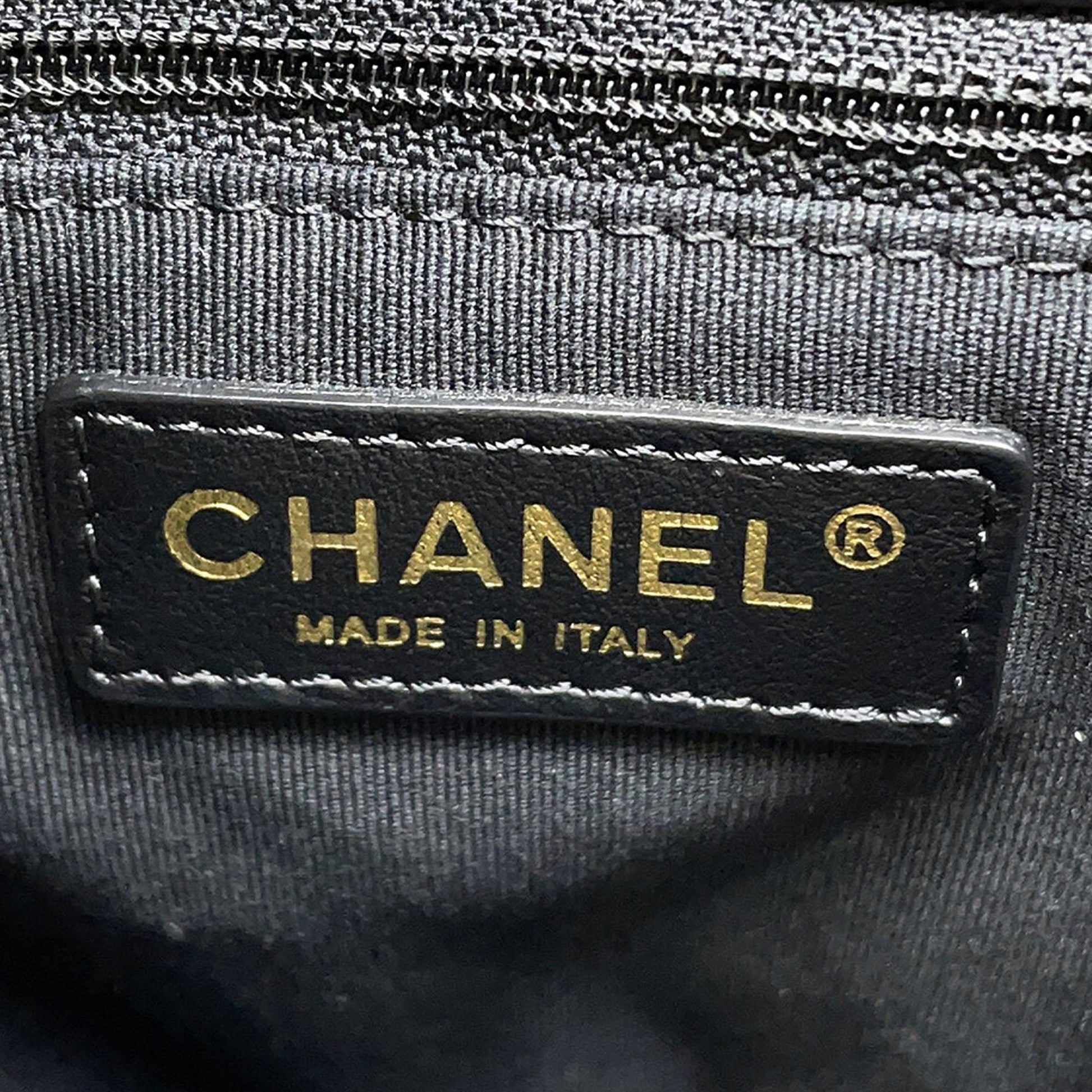 Chanel CC Quilted Calfskin Chain Bucket Bag
