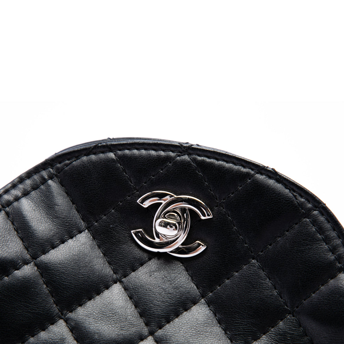 Chanel CC Quilted Lambskin Chain Crossbody — Black