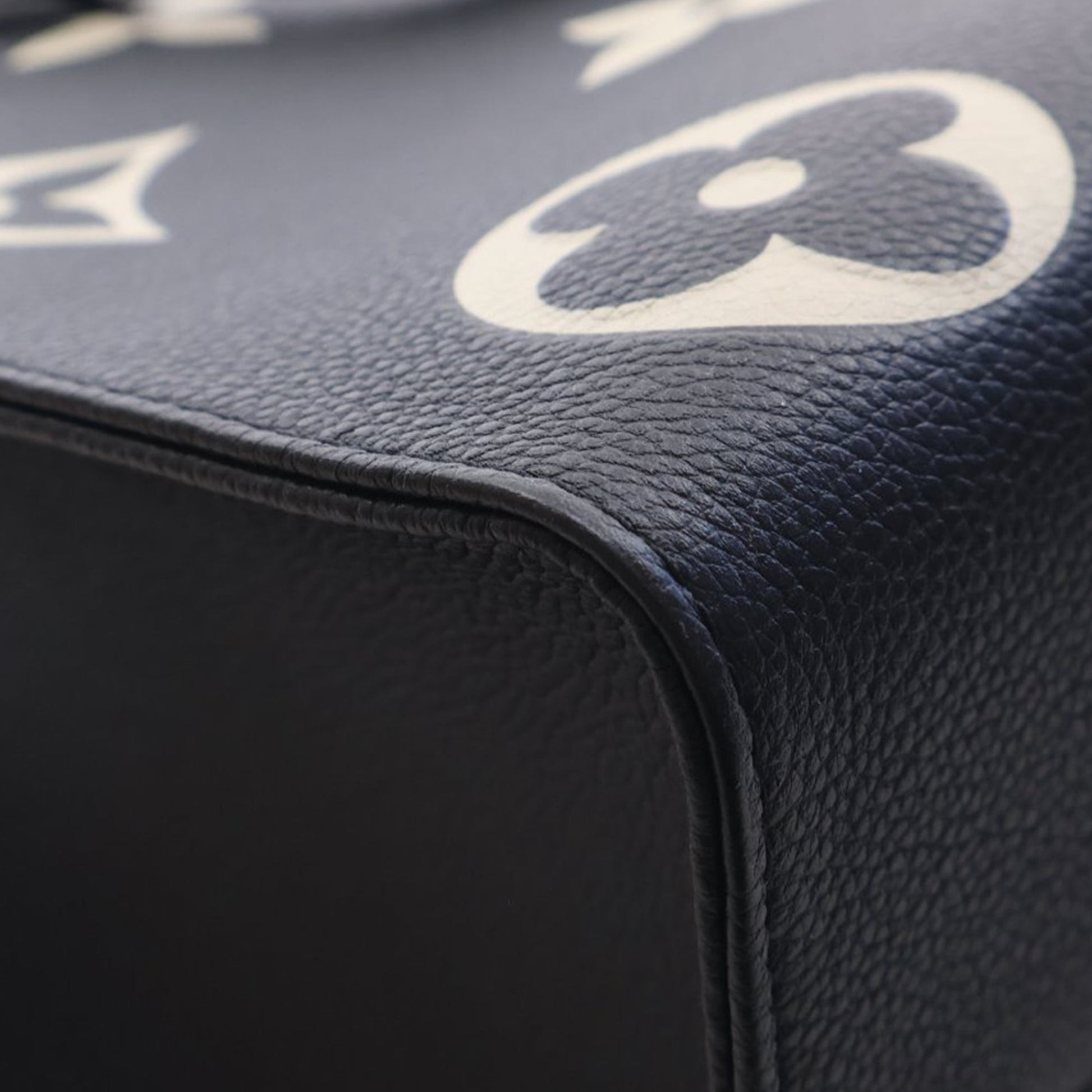 Louis Vuitton Bicolor Monogram Empreinte Giant Onthego MM