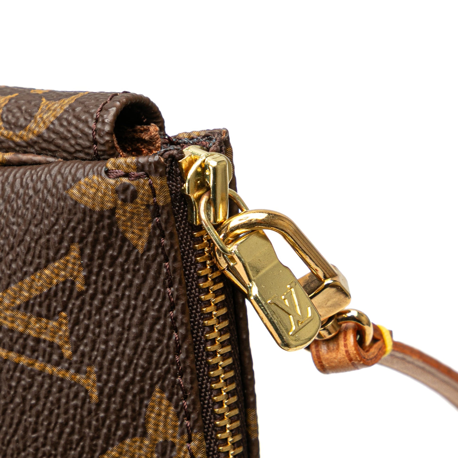 Louis Vuitton Monogram Pochette Accessoires