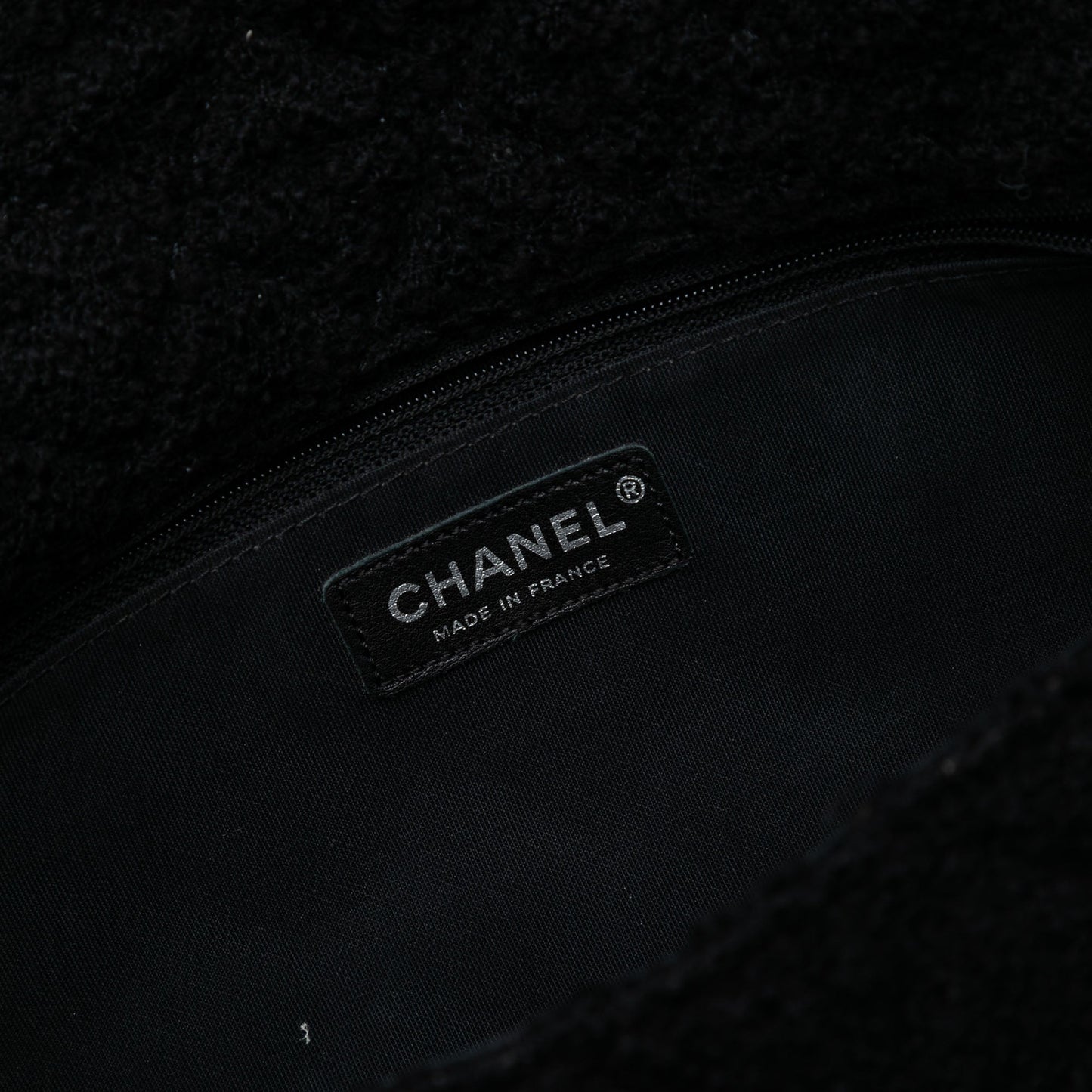 Chanel Jumbo Reissue 2.55 Quilted Tweed Easy Messenger Flap