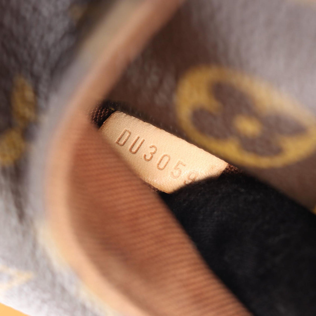 Louis Vuitton Monogram Totally PM