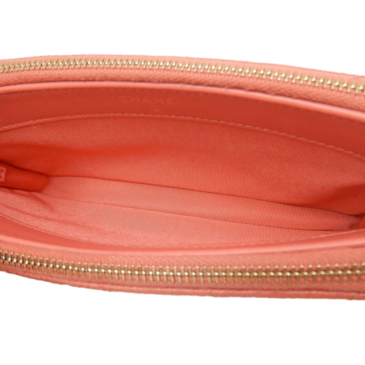 Chanel CC Quilted Caviar Double Zip Clutch With Chain