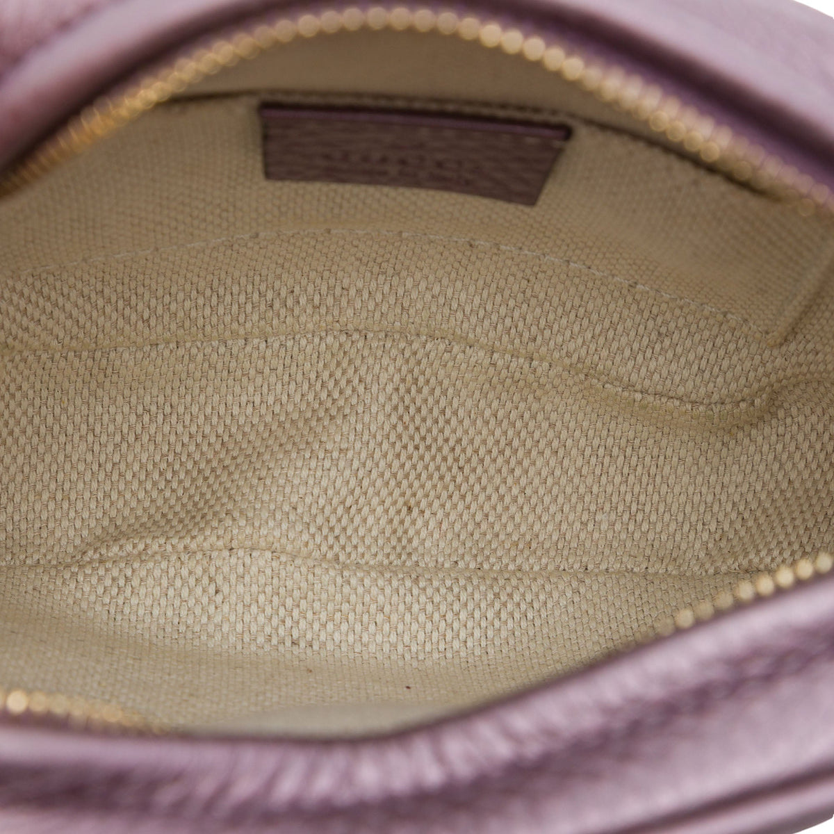 Gucci Mini Metallic Pebbled Calfskin Soho Chain Crossbody — Purple