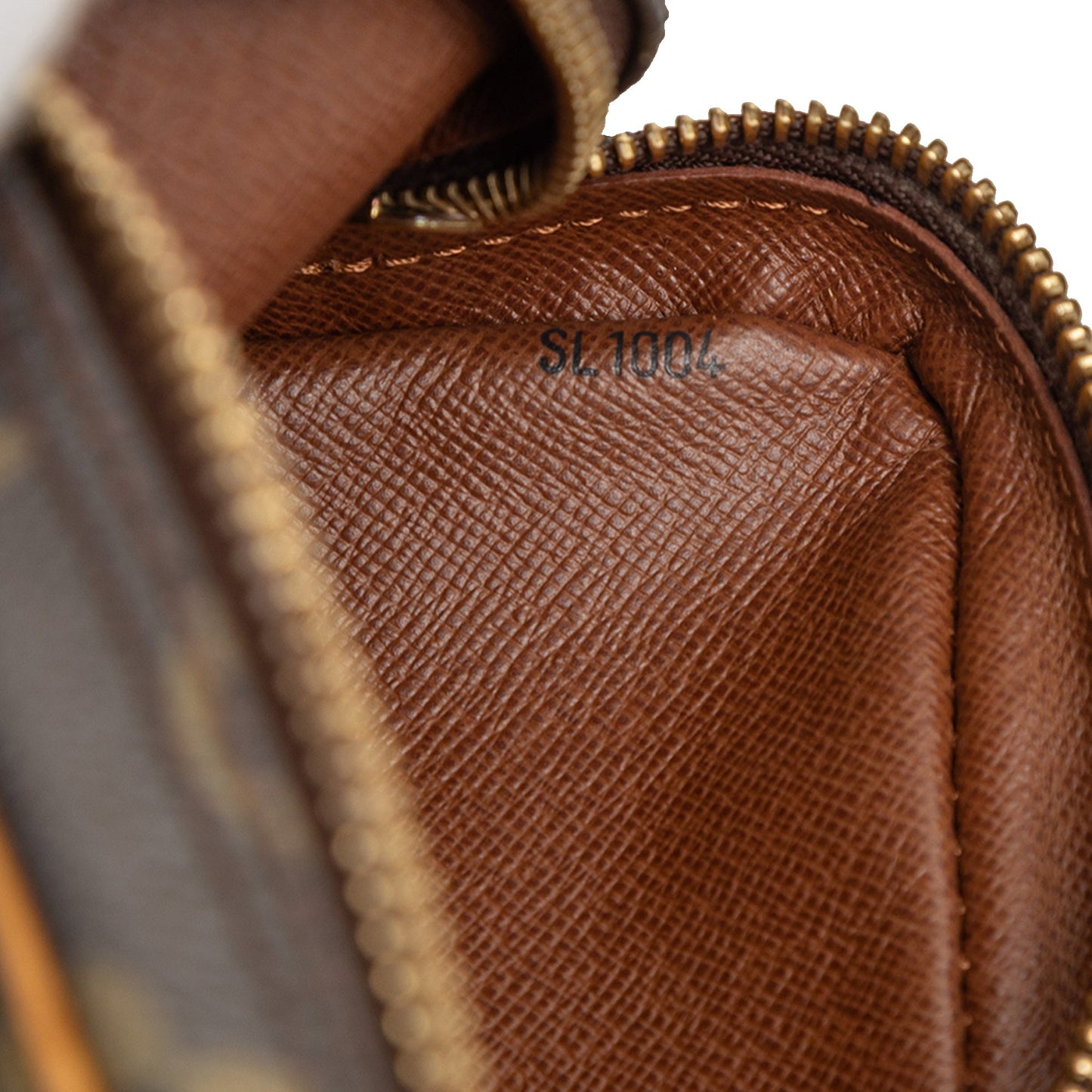Louis Vuitton Monogram Pochette Marly Bandouliere